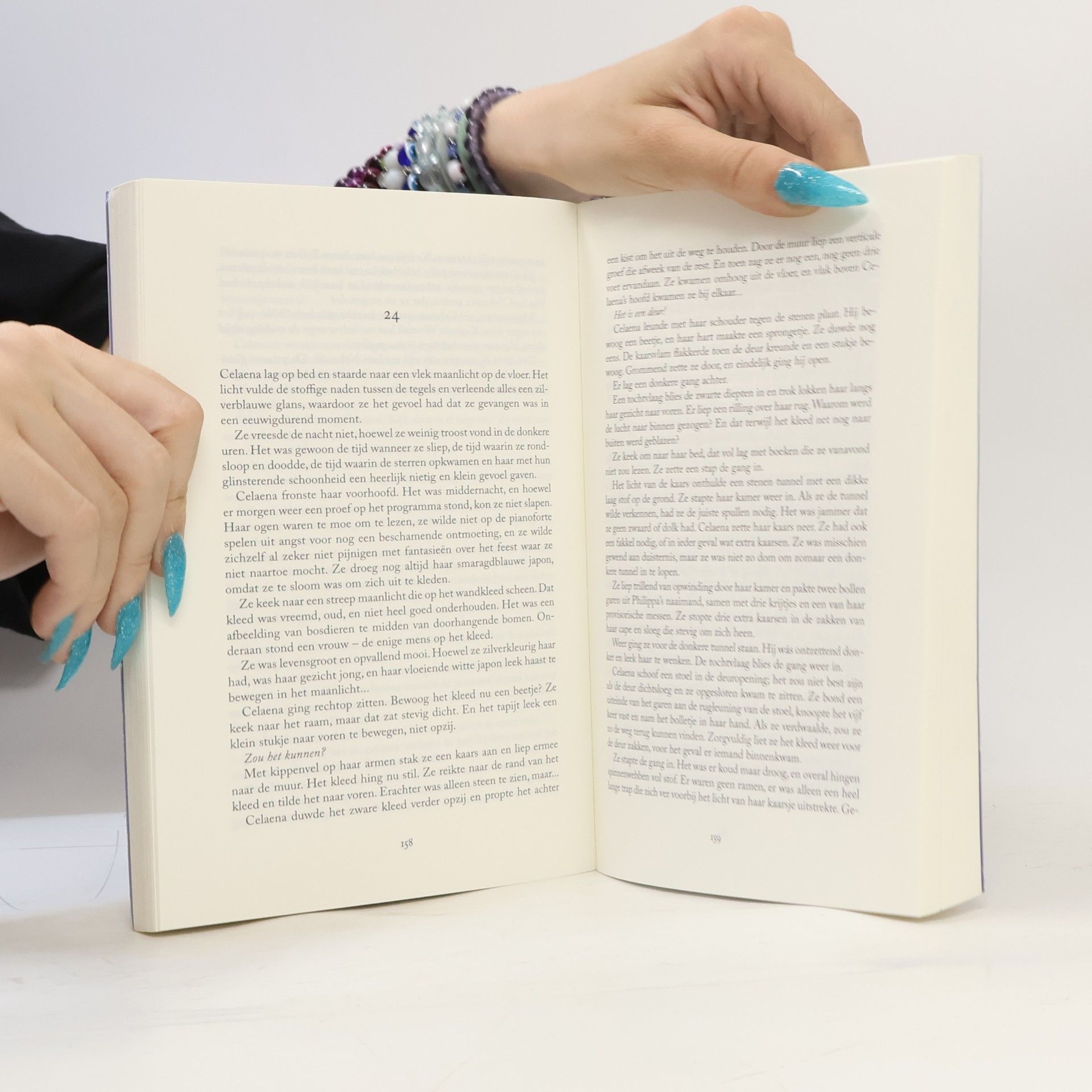 Sarah J. Maas De Glazen Troon