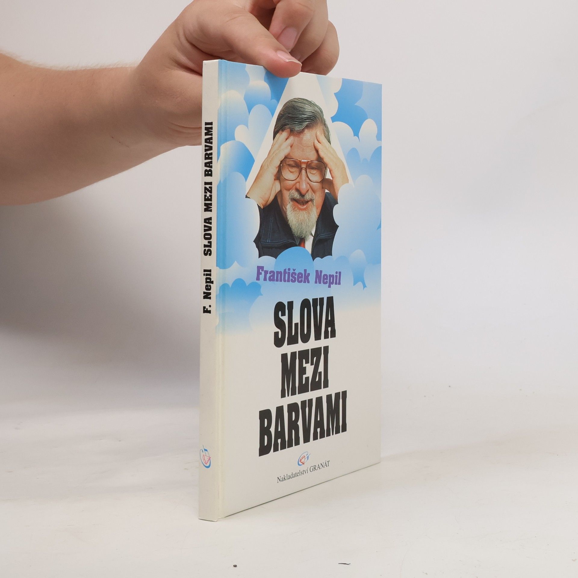 Slova mezi barvami