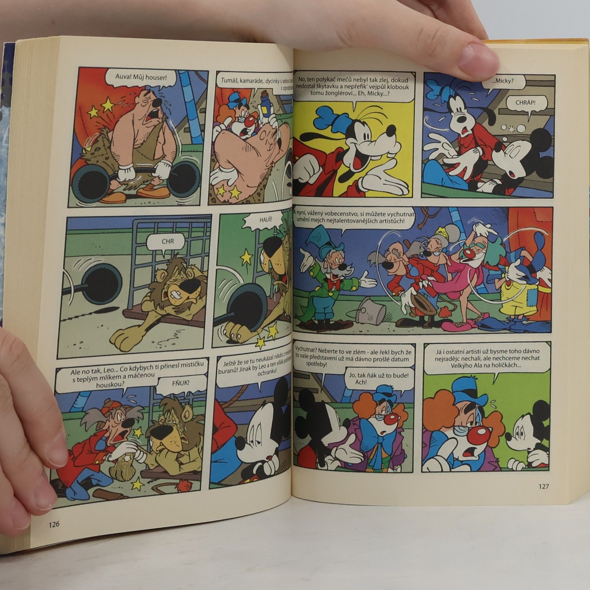 Kolektiv autorů Super Komiks
