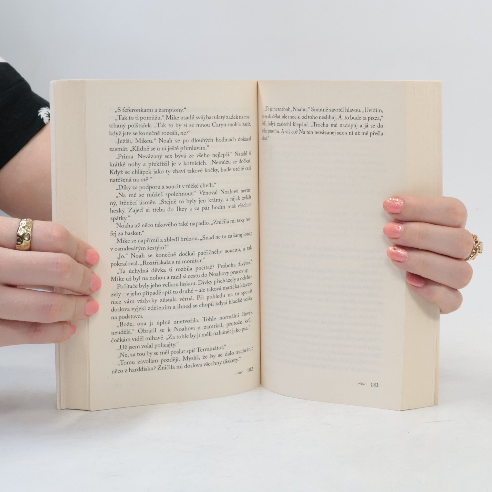 Nora Roberts Kde končí řeka