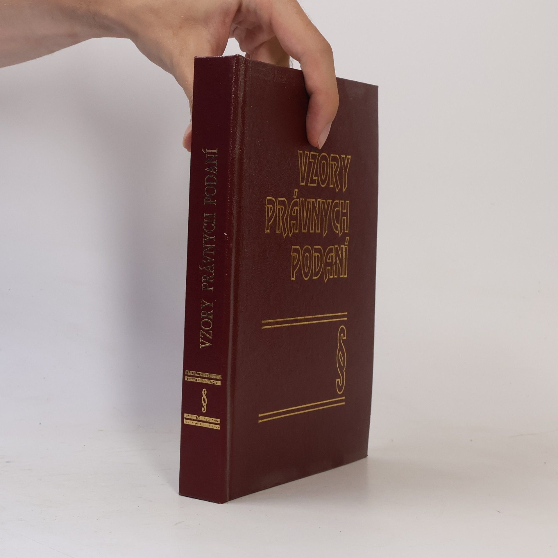 Various authors Vzory právných podaní pre občanov z piatich právnych odvetví platných od 1.januára 1993 v Slovenskej republike