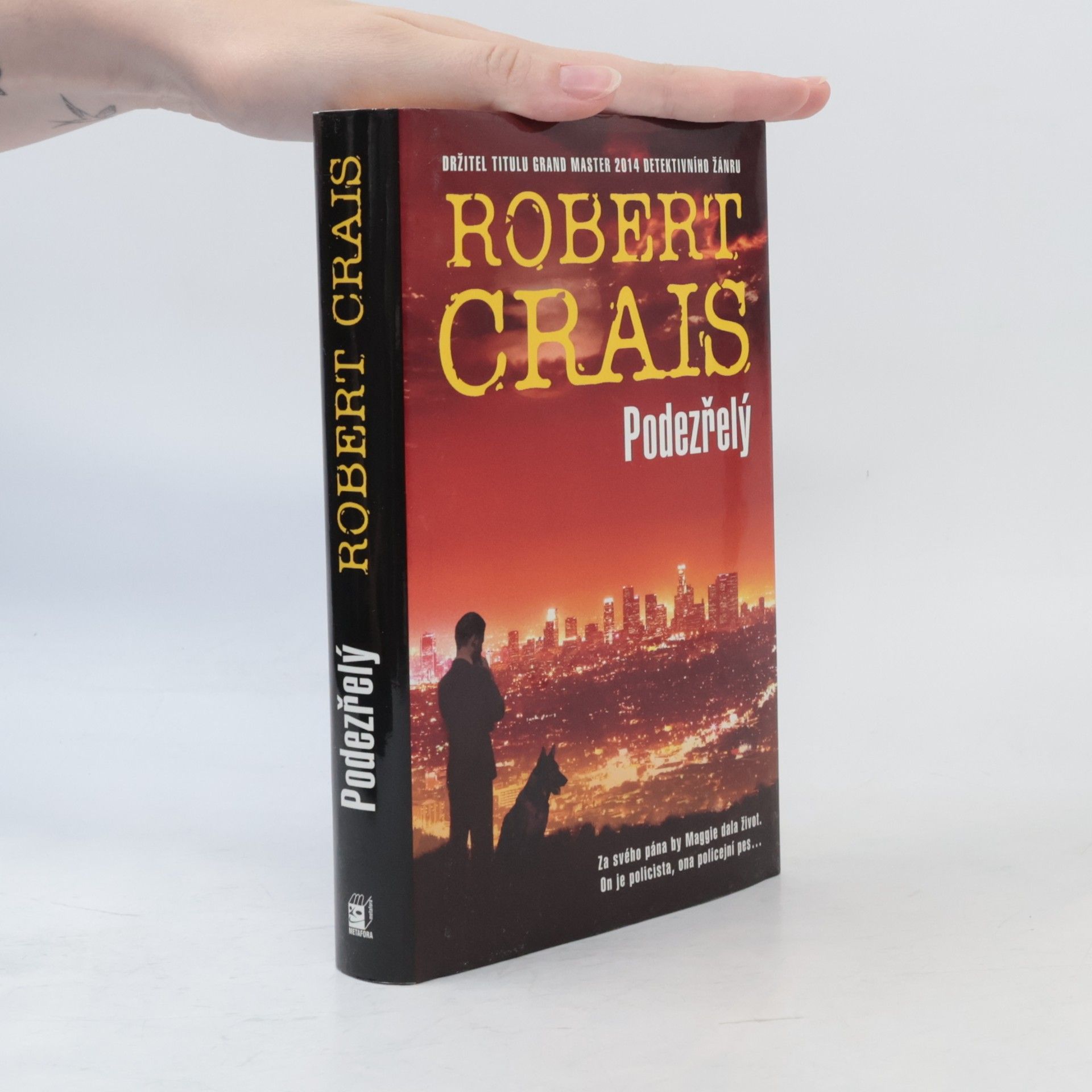Robert Crais Podezřelý