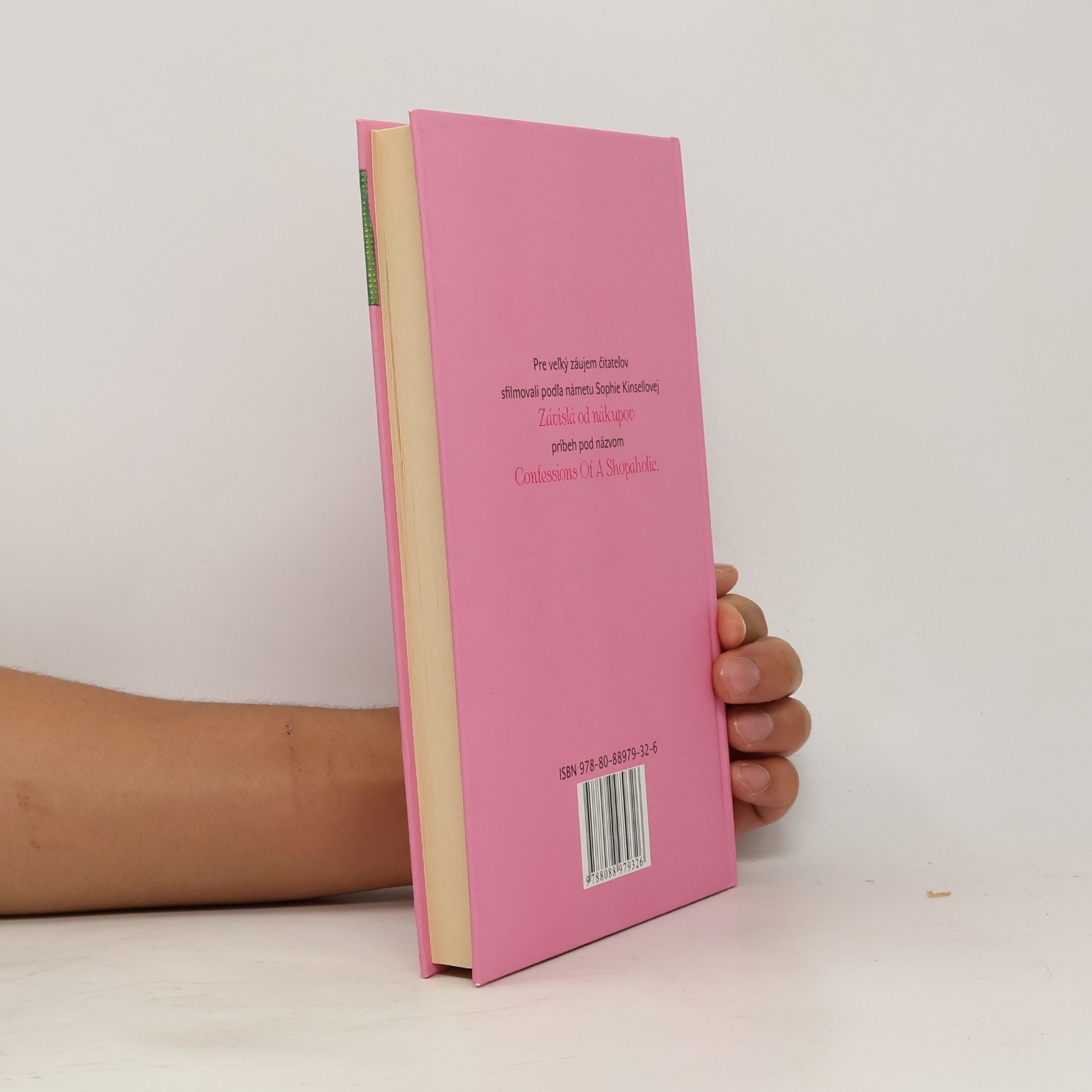 Sophie Kinsella Závislá od nákupov