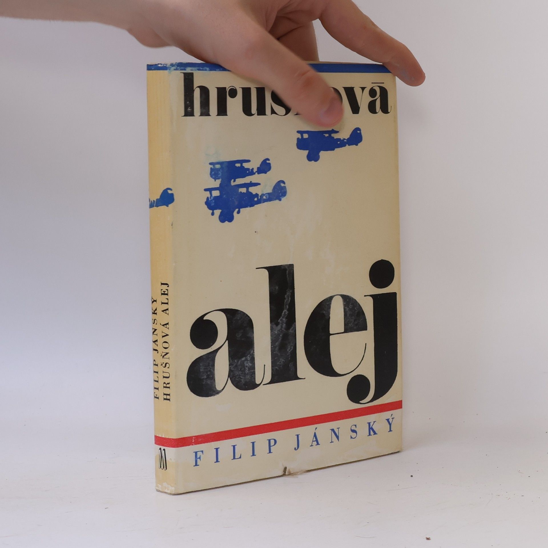 Filip Jánský Hrušňová alej