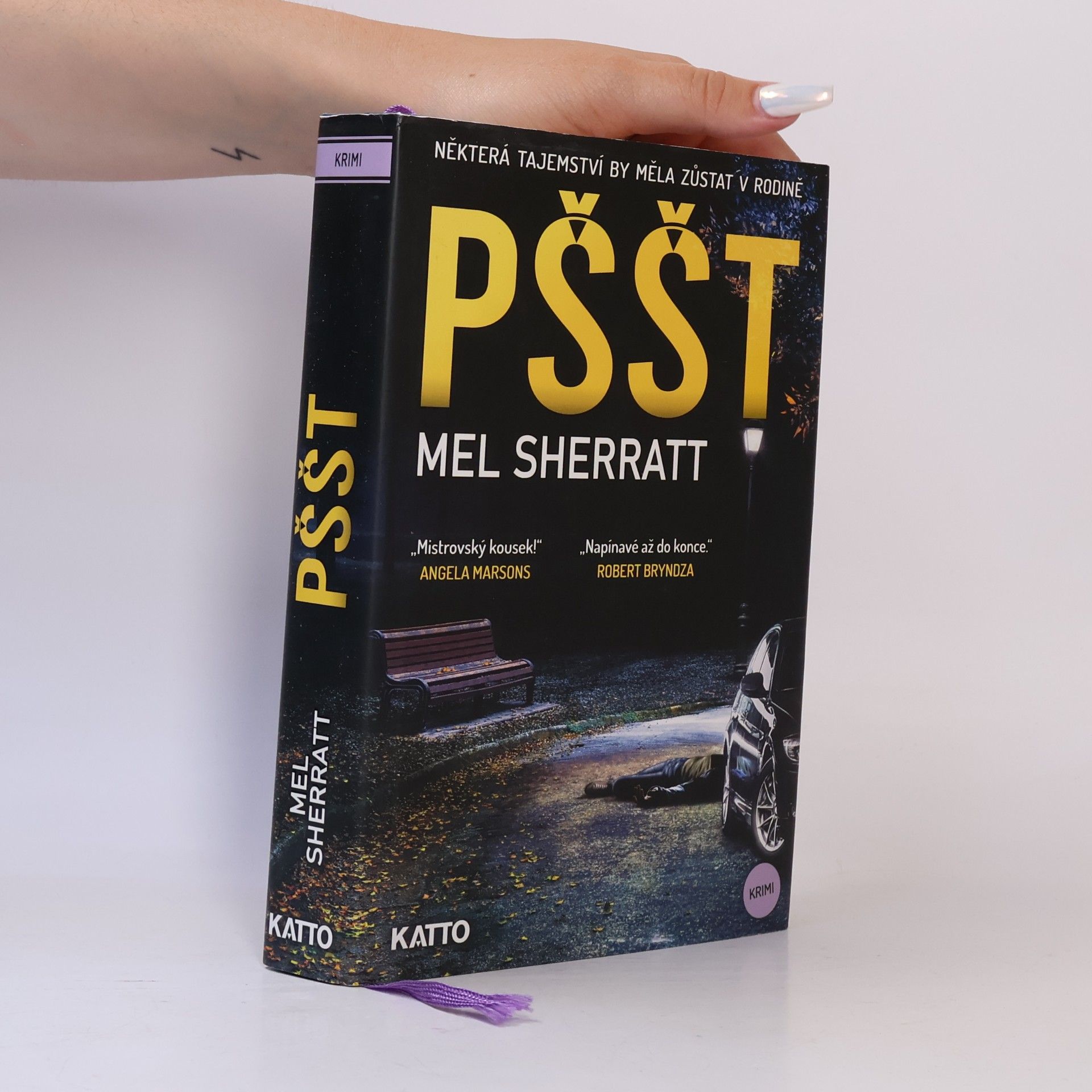 Mel Sherratt Pššt