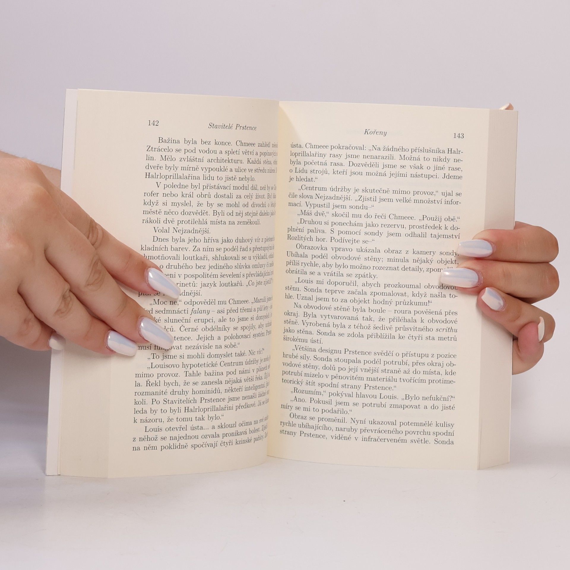 Larry Niven Stavitelé Prstence
