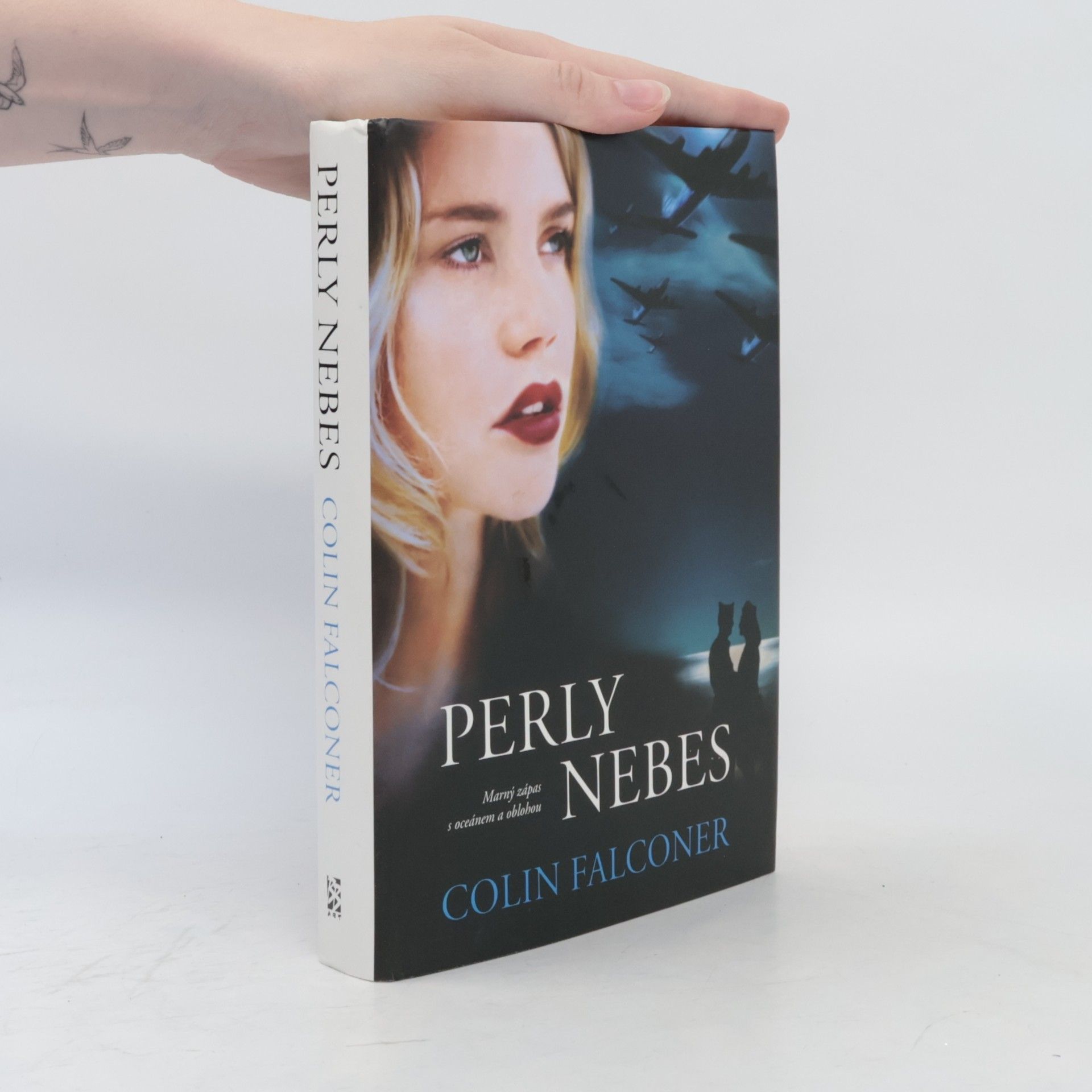 Colin Falconer Perly nebes