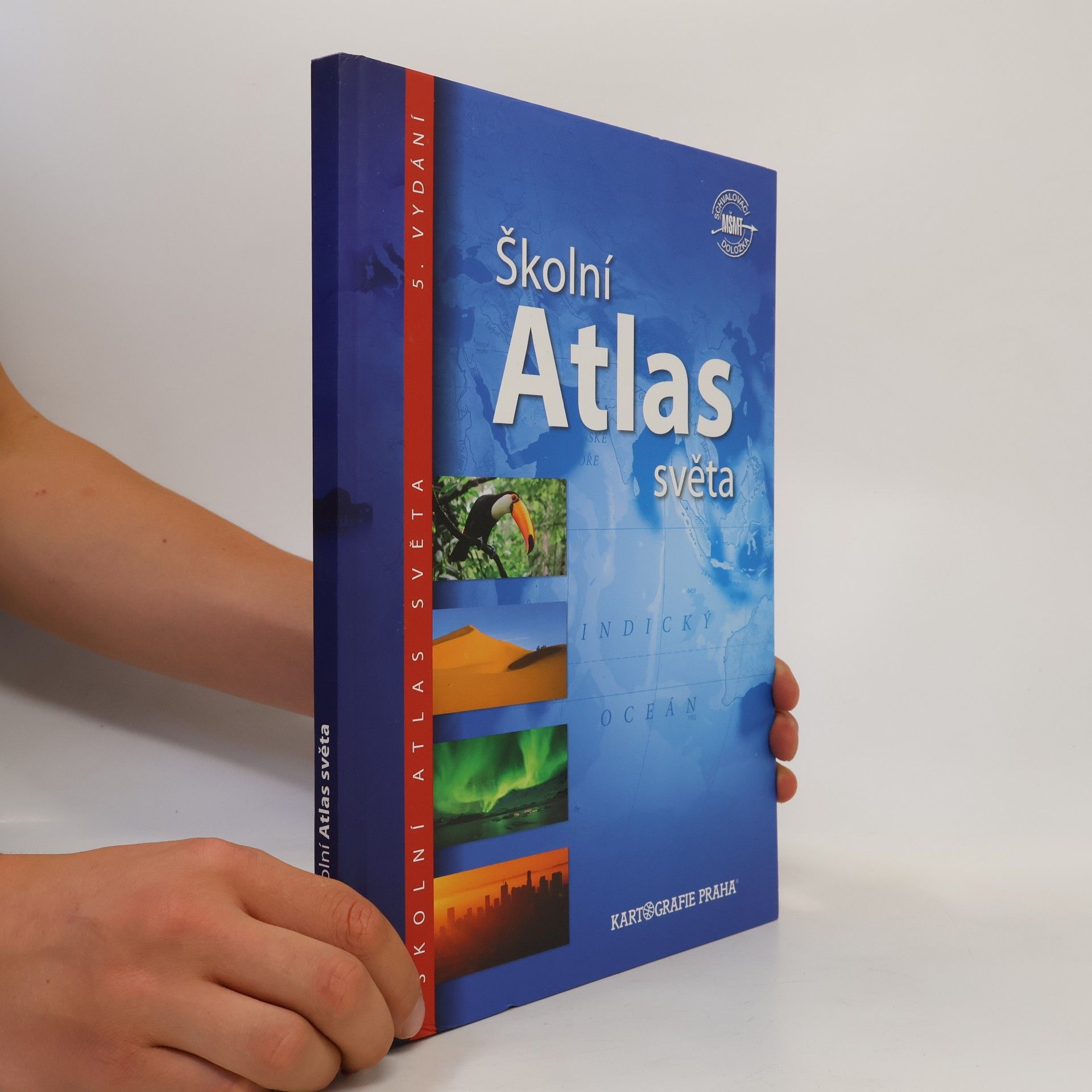 Kolektiv autorů Školní atlas světa