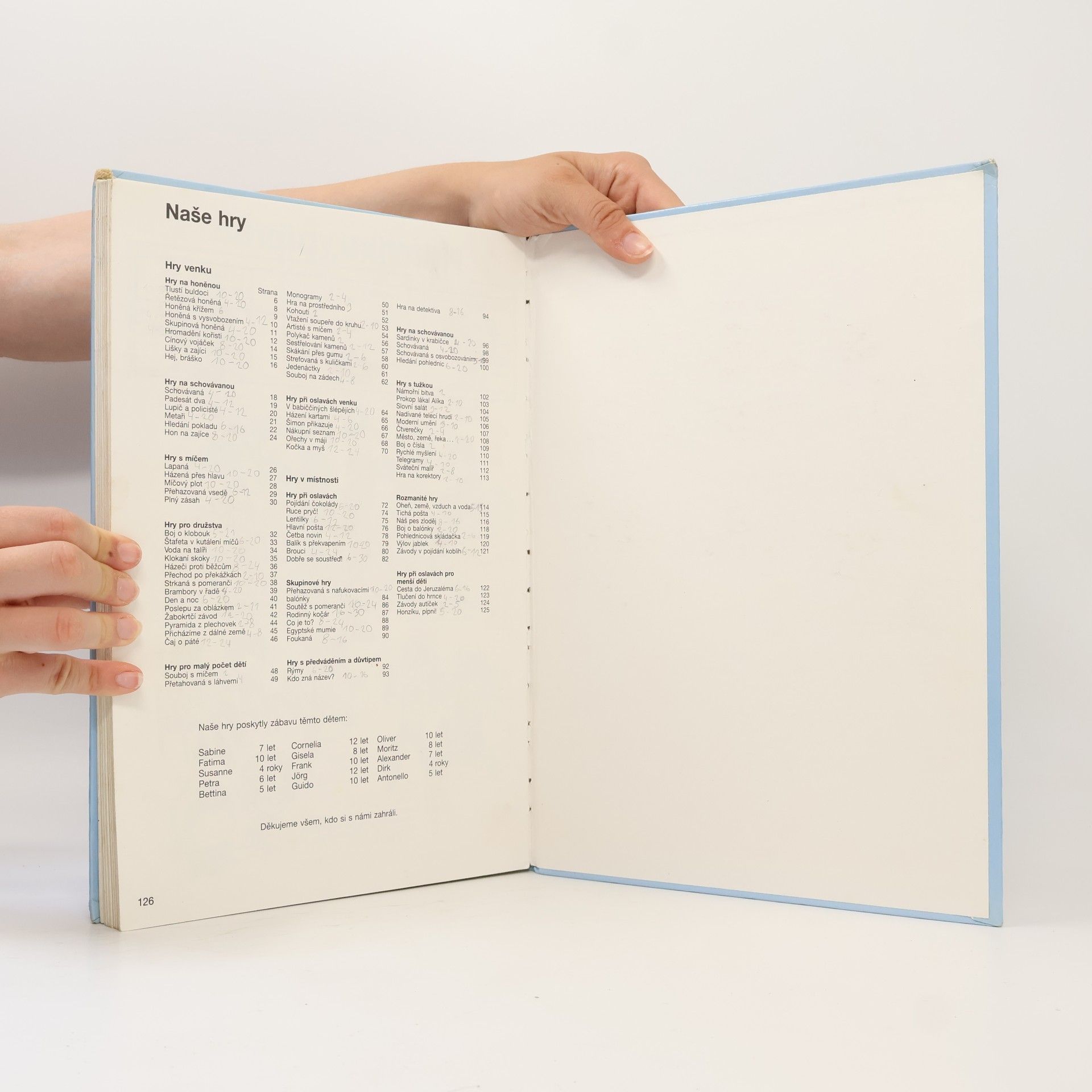 Autorenkollektiv Velká kniha her : Více než 100 her, vysvětlených pomocí mnoha barevných ilustrací