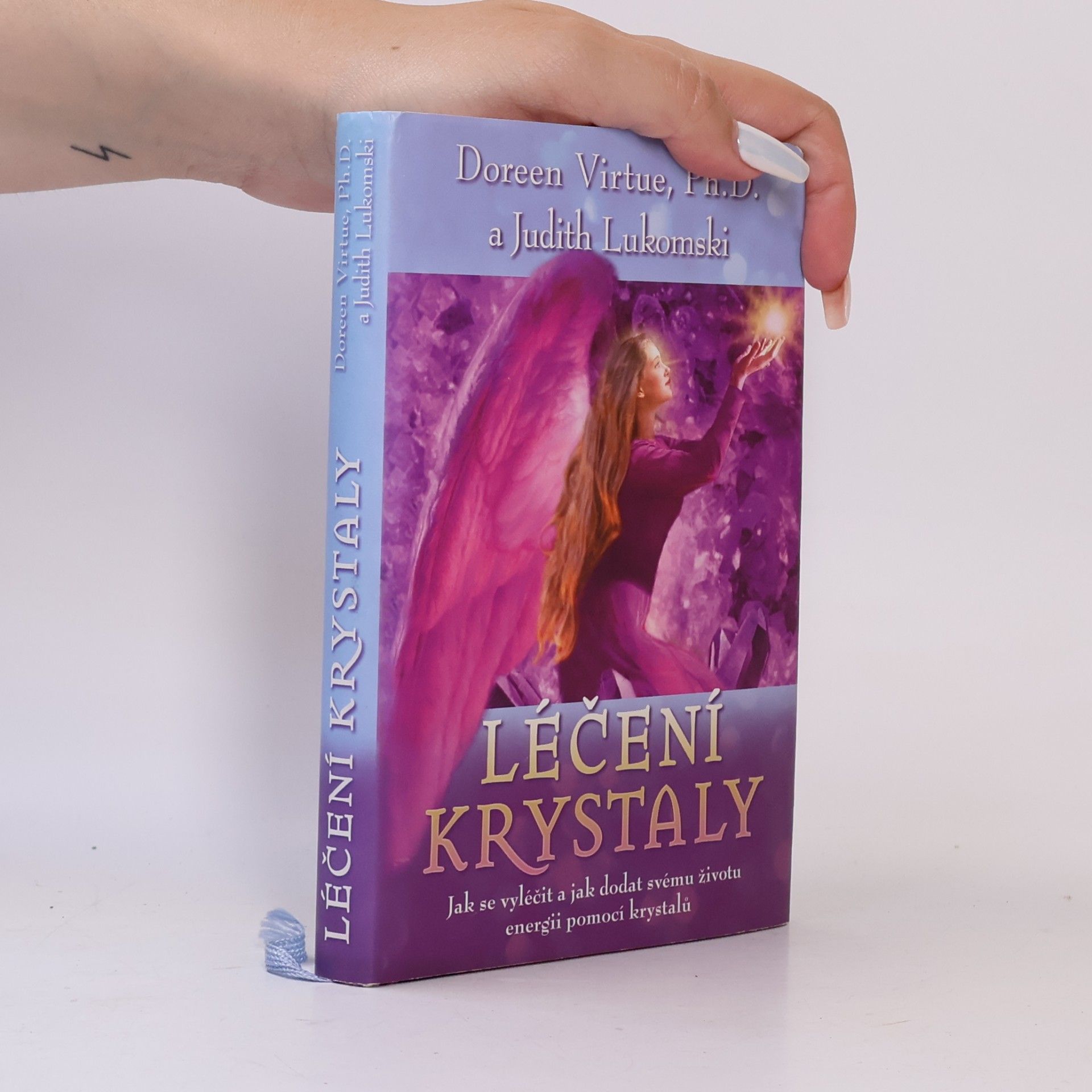 Judith Lukomski Léčení krystaly