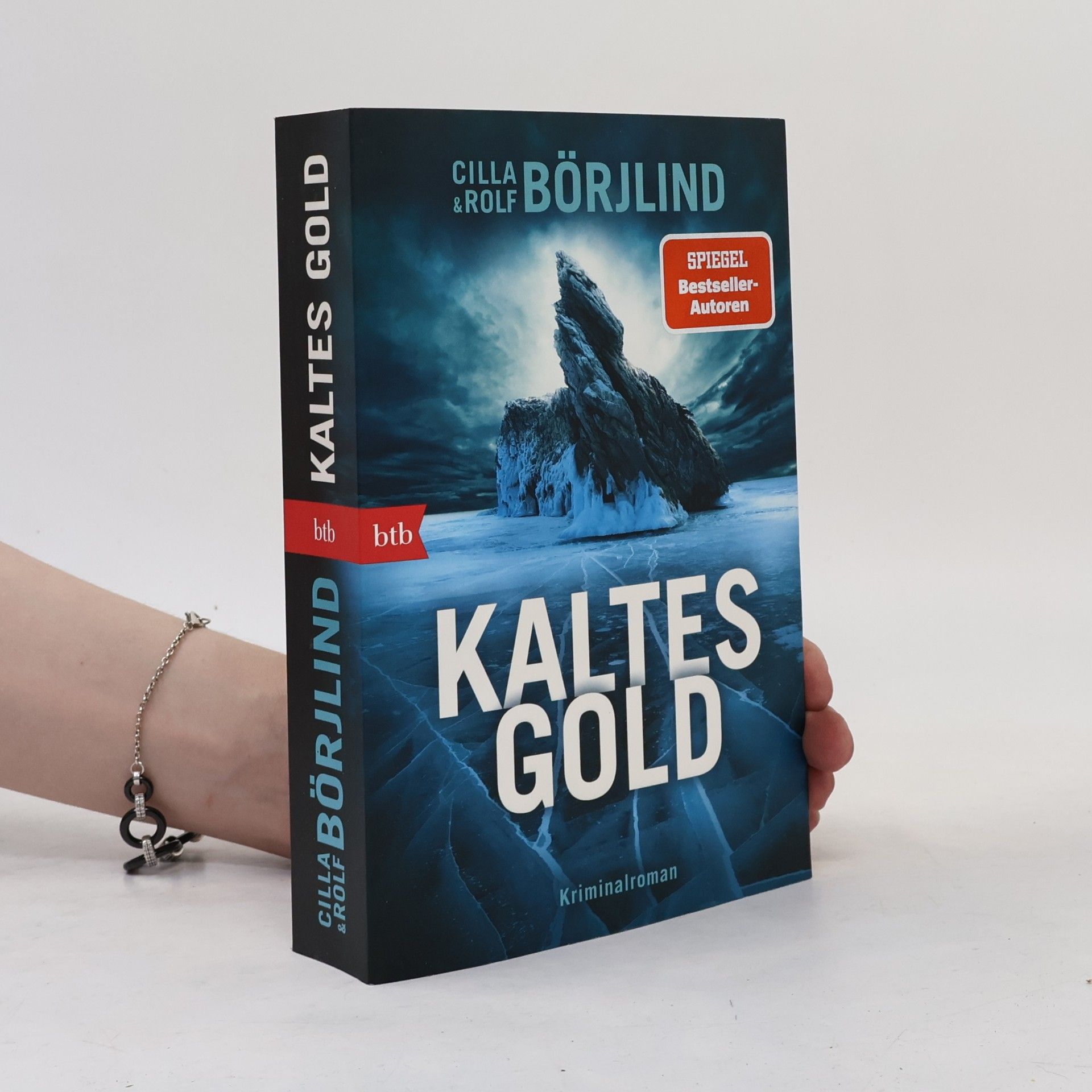Cilla Börjlind Kaltes Gold