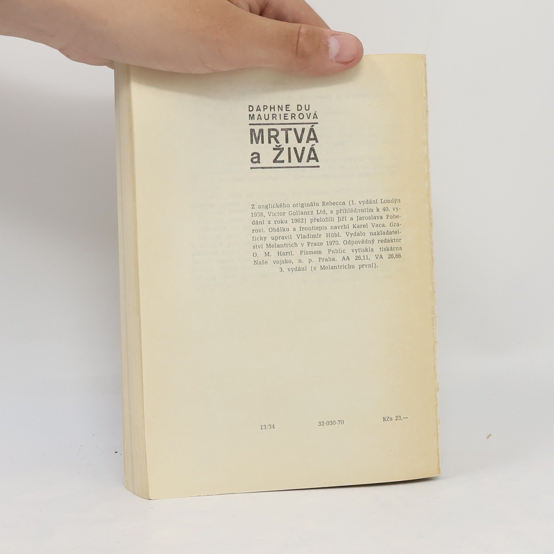 Daphne du Maurier Mrtvá a živá