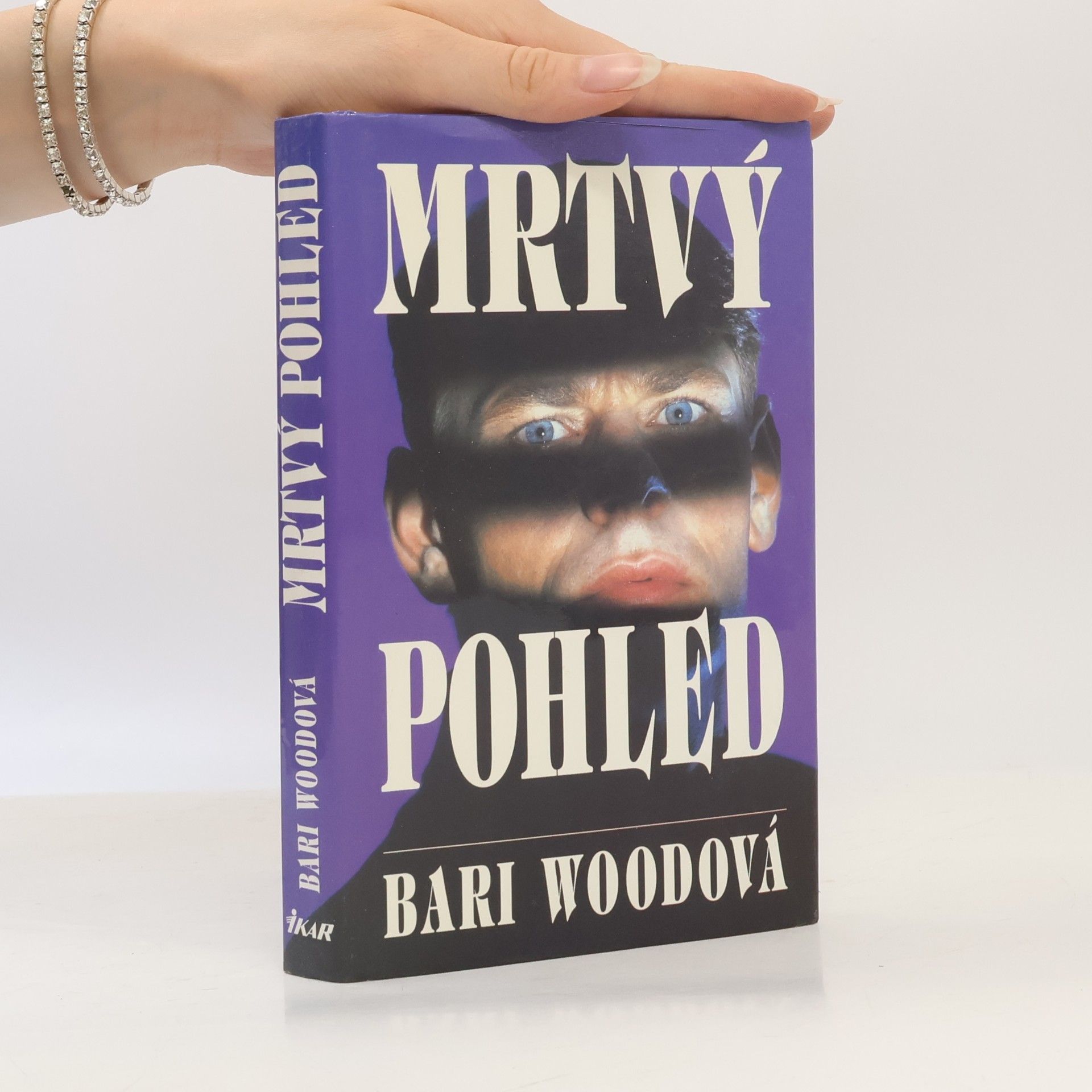 Bari Wood Mrtvý pohled
