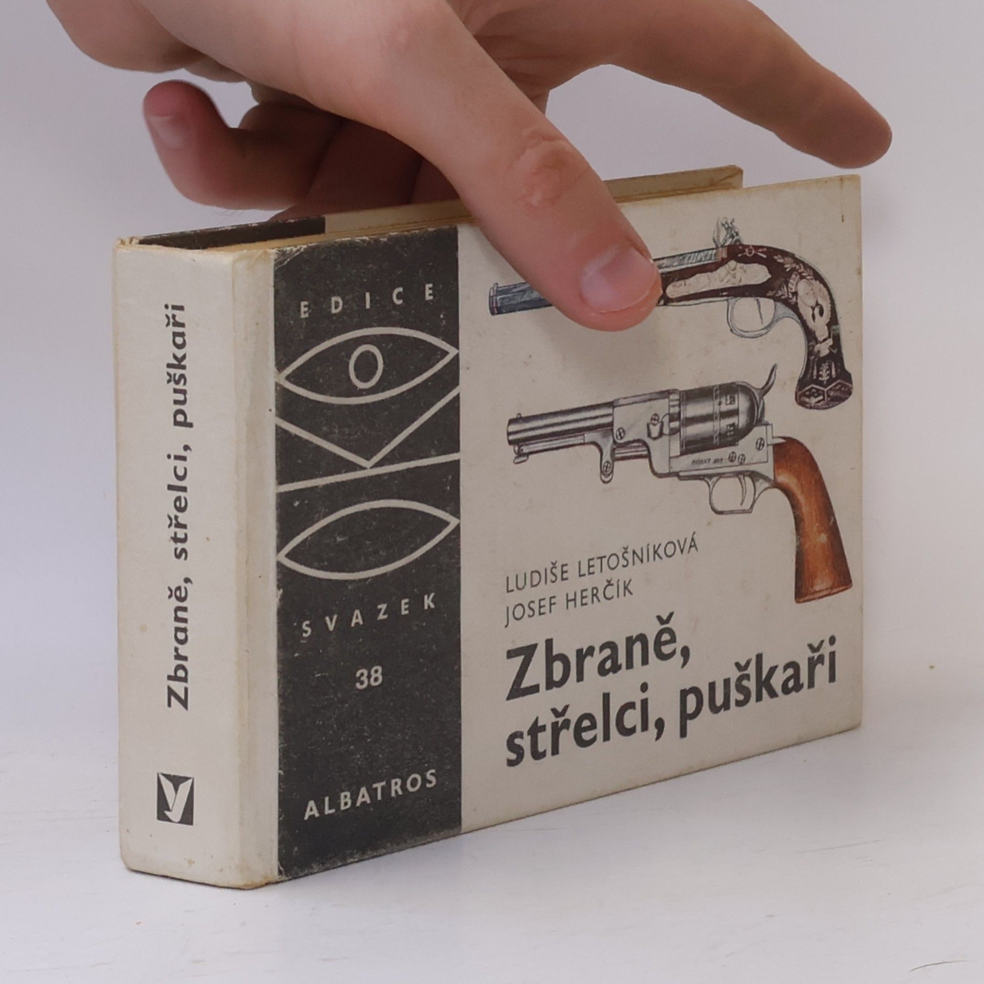 Ludiše Letošníková Zbraně, střelci, puškaři