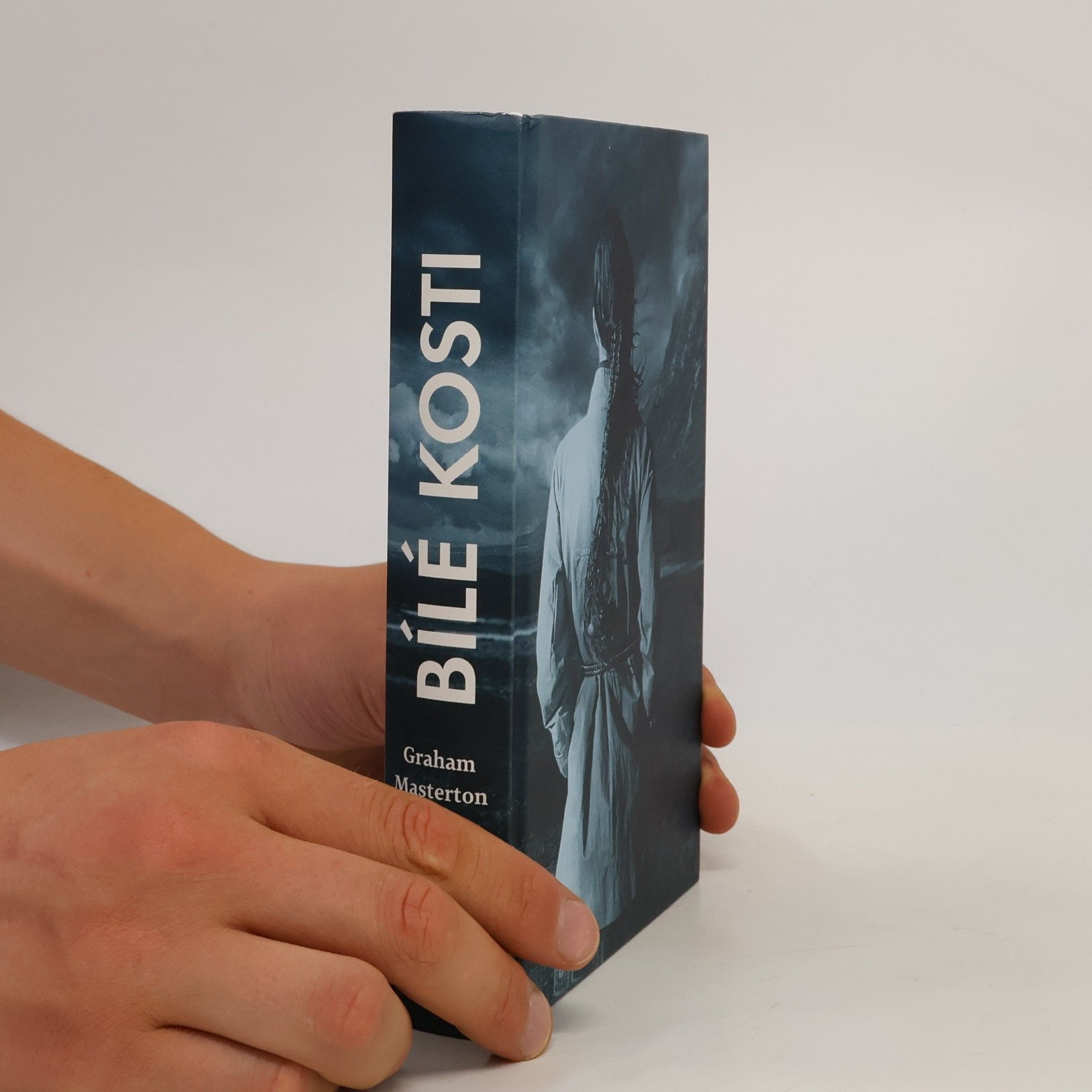 Graham Masterton Bílé kosti
