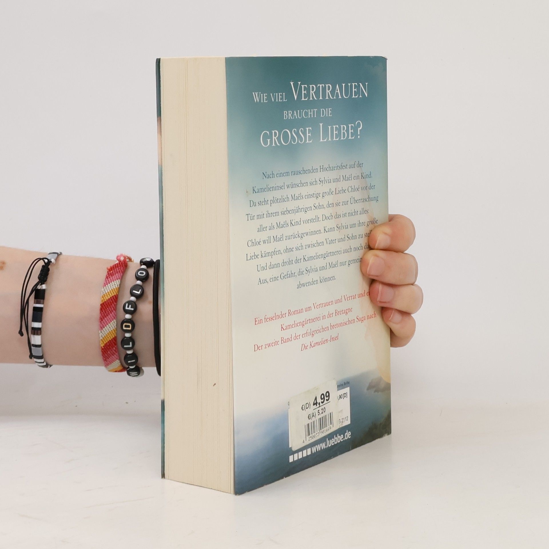 Tabea Bach Die Frauen der Kamelieninsel