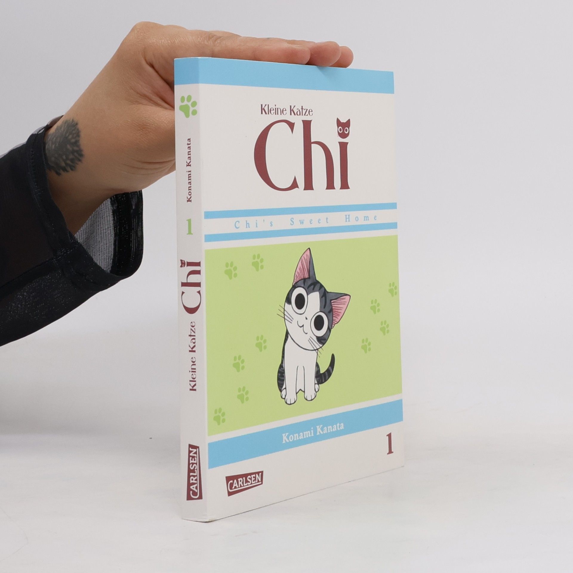 Konami Kanata Kleine Katze Chi 1