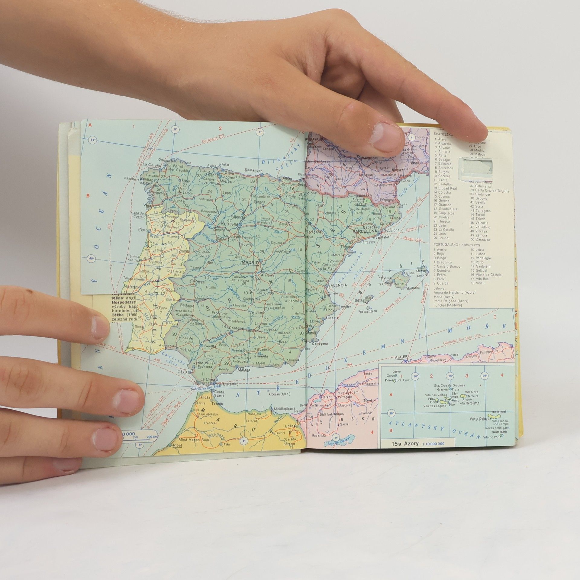 Dušan Trávníček Kapesní atlas světa