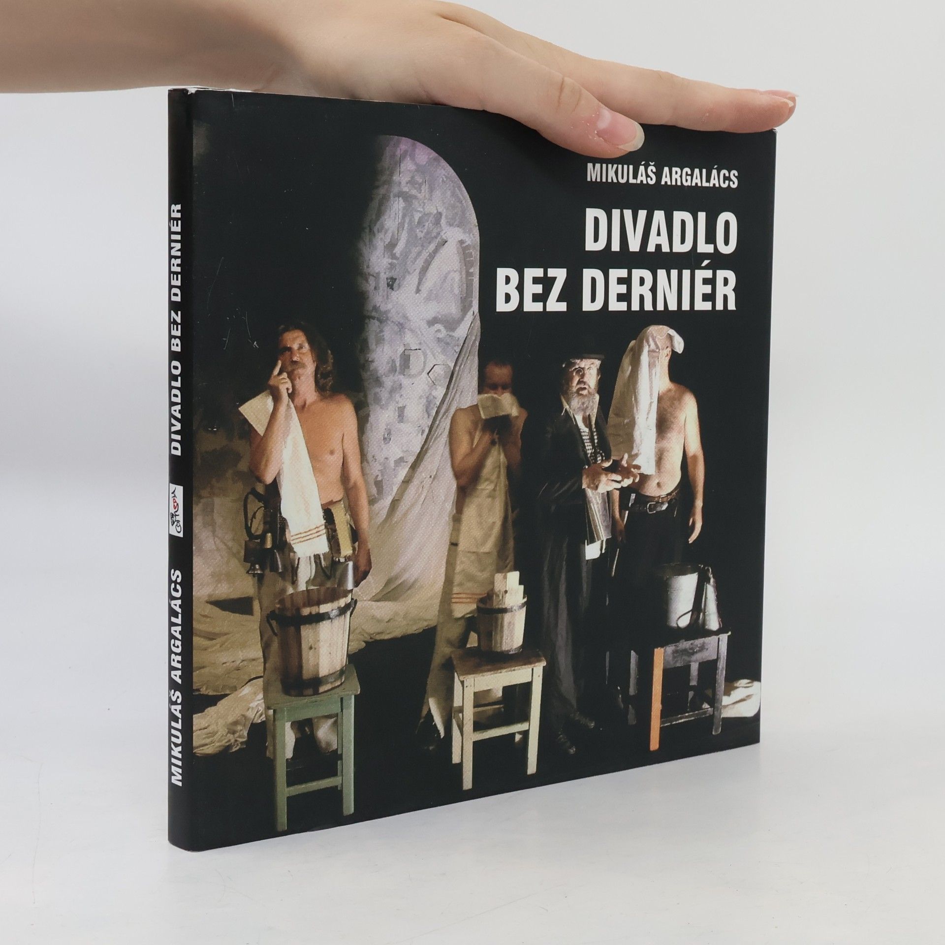 Mikuláš Argalács Divadlo bez derniér