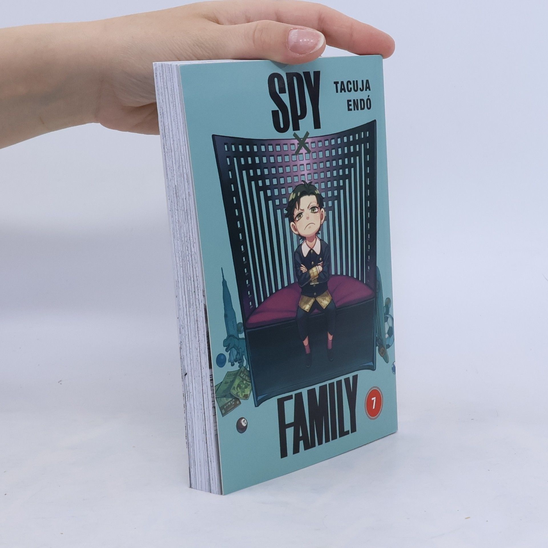 Tacuja Endó Spy x family: 7