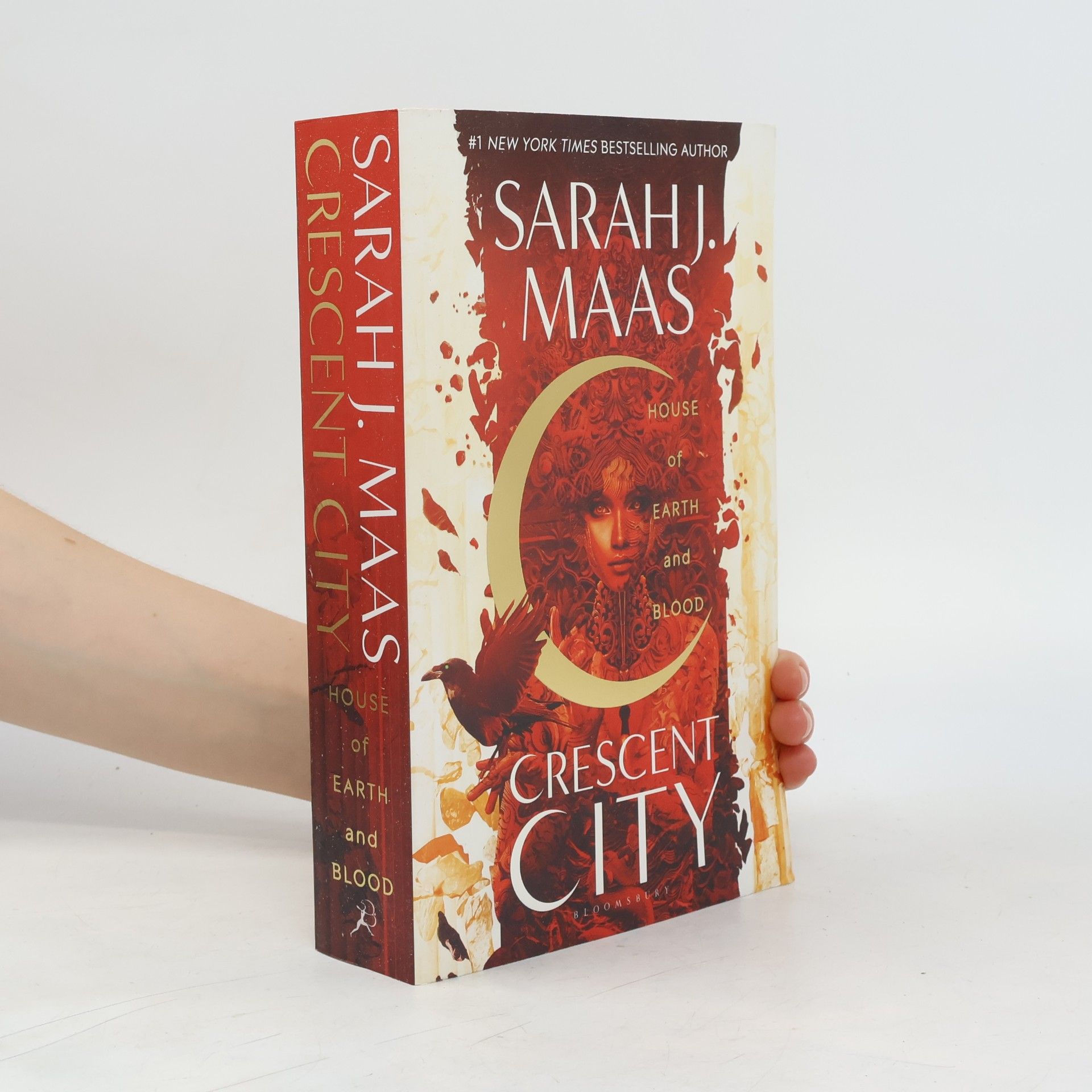 Sarah J. Maas Crescent City 1. House of Earth and Blood