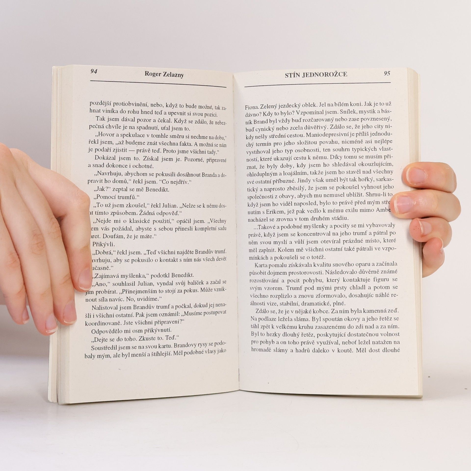 Roger Zelazny Tajemný Amber 2. Stín jednorožce