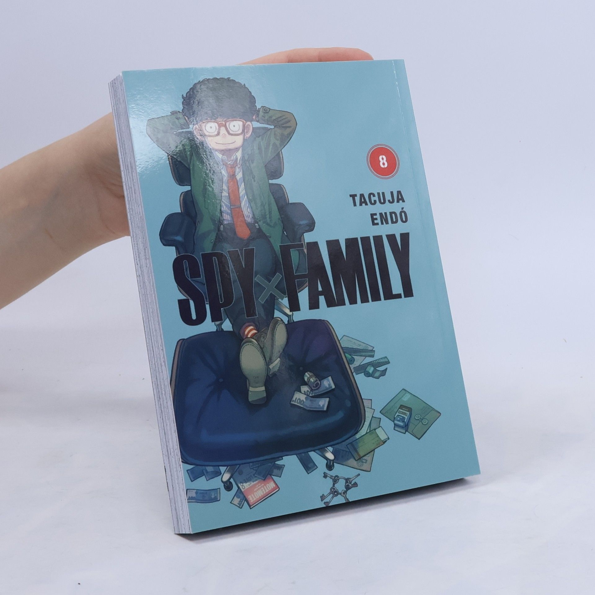 Spy x Family. 8