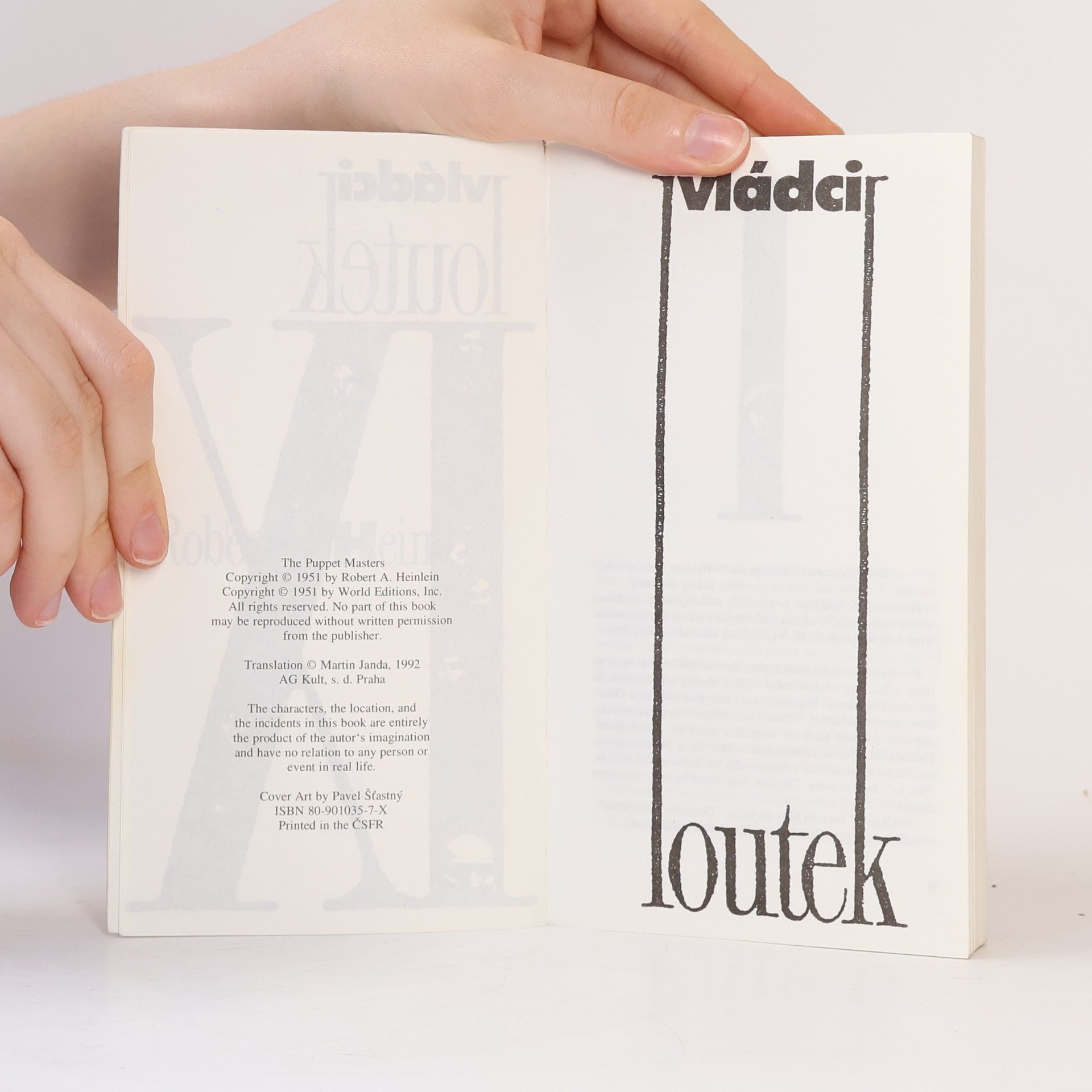 Robert A. Heinlein Vládci loutek