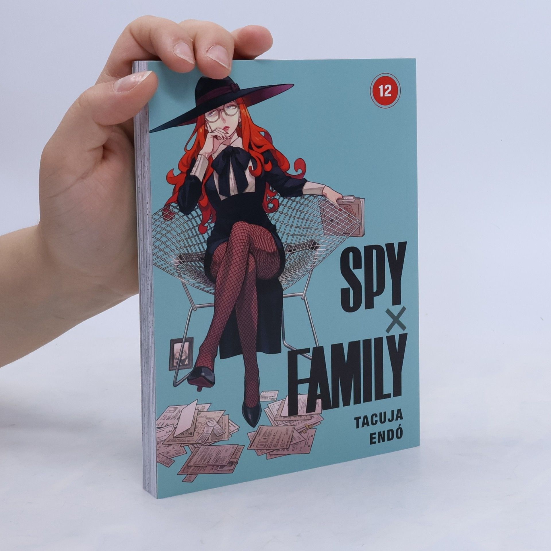 Tacuja Endó Spy x Family 12