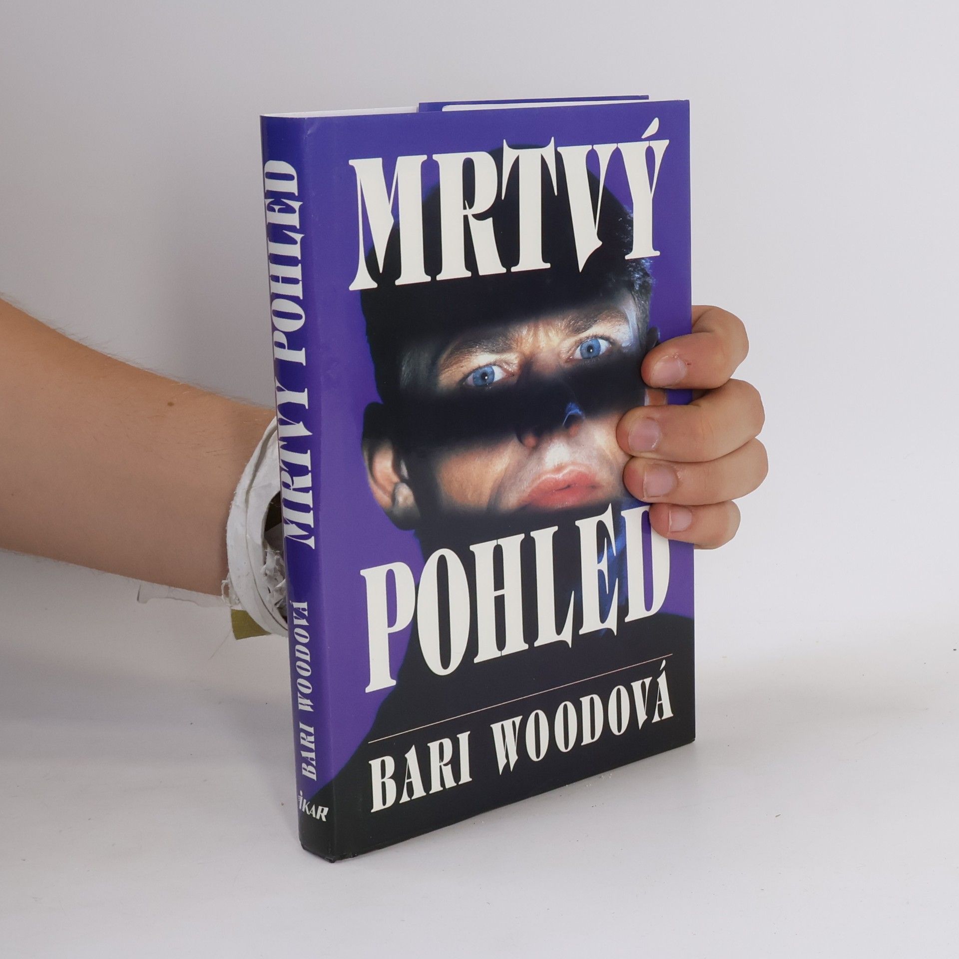 Bari Wood Mrtvý pohled