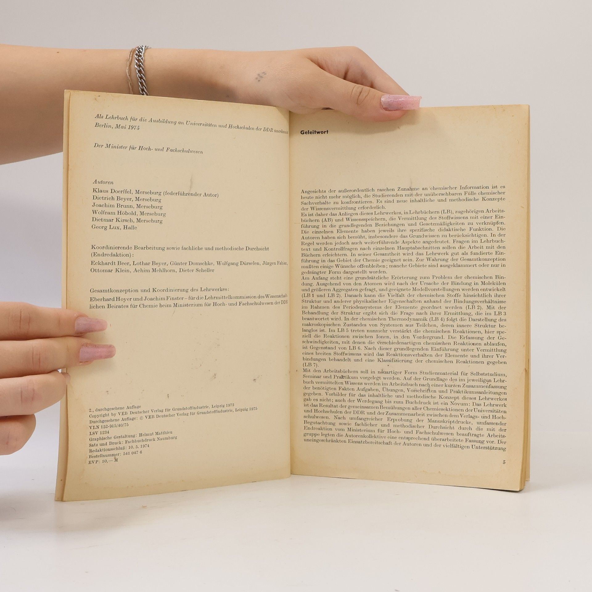 Various authors Strukturaufklärung, Spektroskopie und Röntgenbeugung