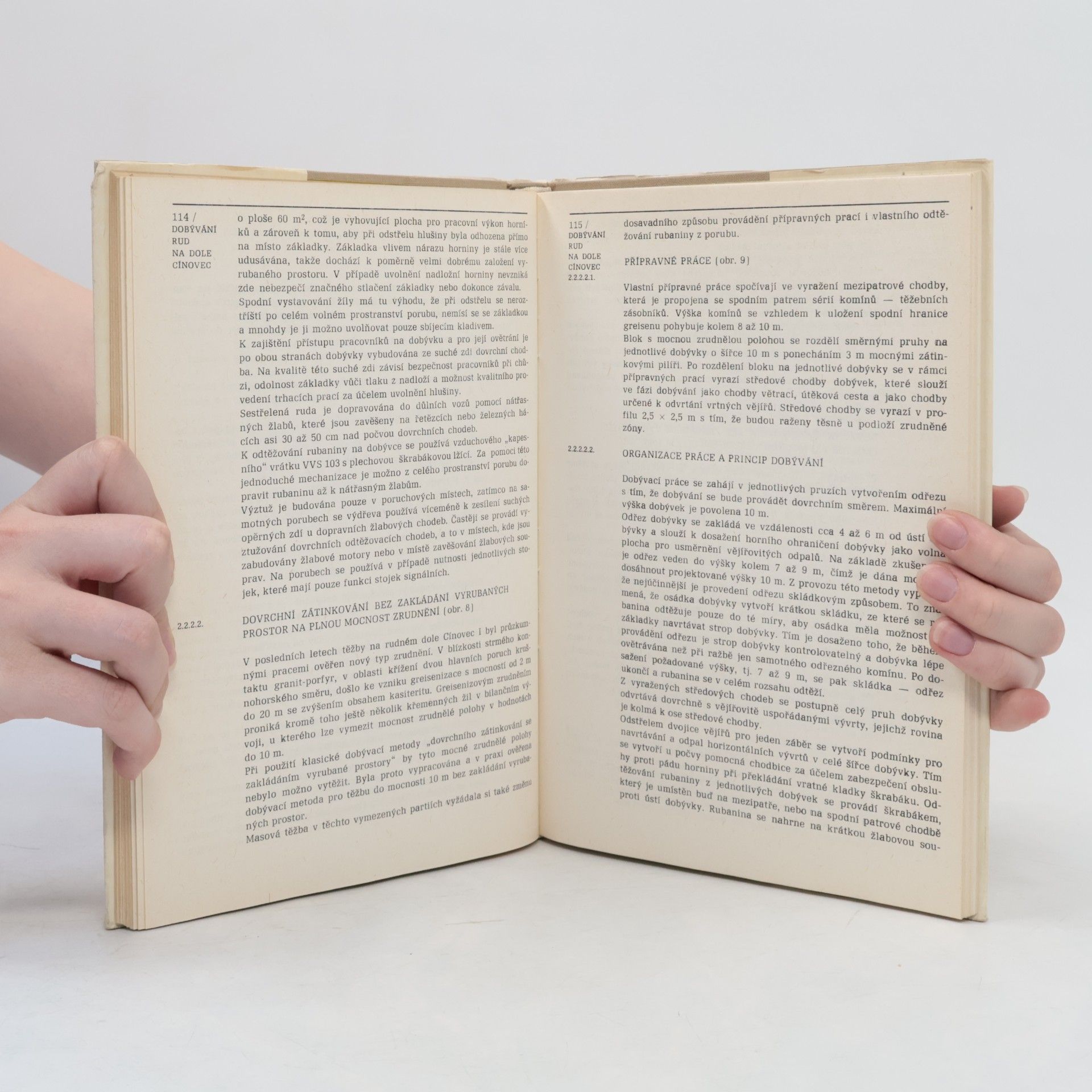 Collectif d'auteurs Šest set let dolování na Cínovci