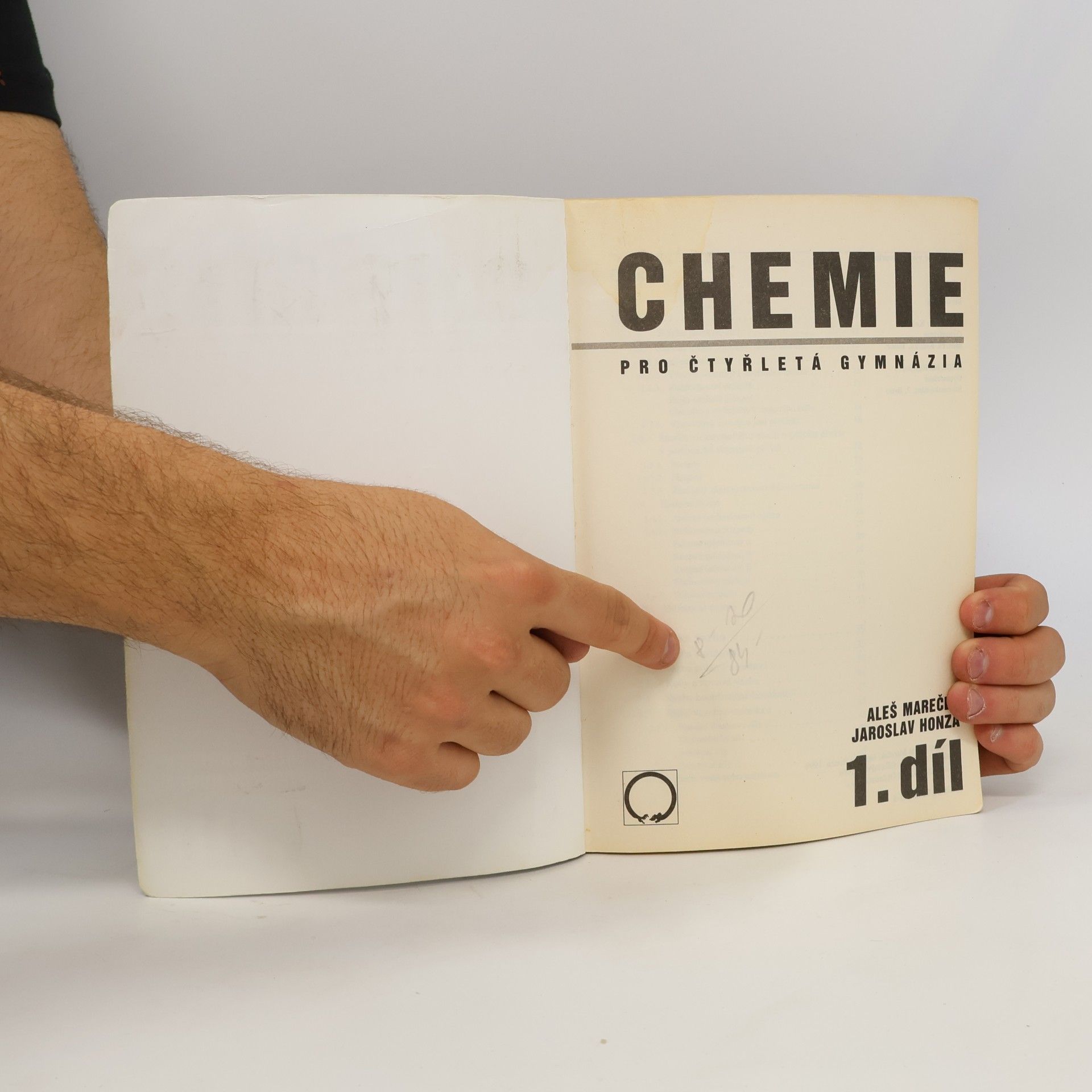 Aleš Mareček Chemie pro čtyřletá gymnázia 1. díl
