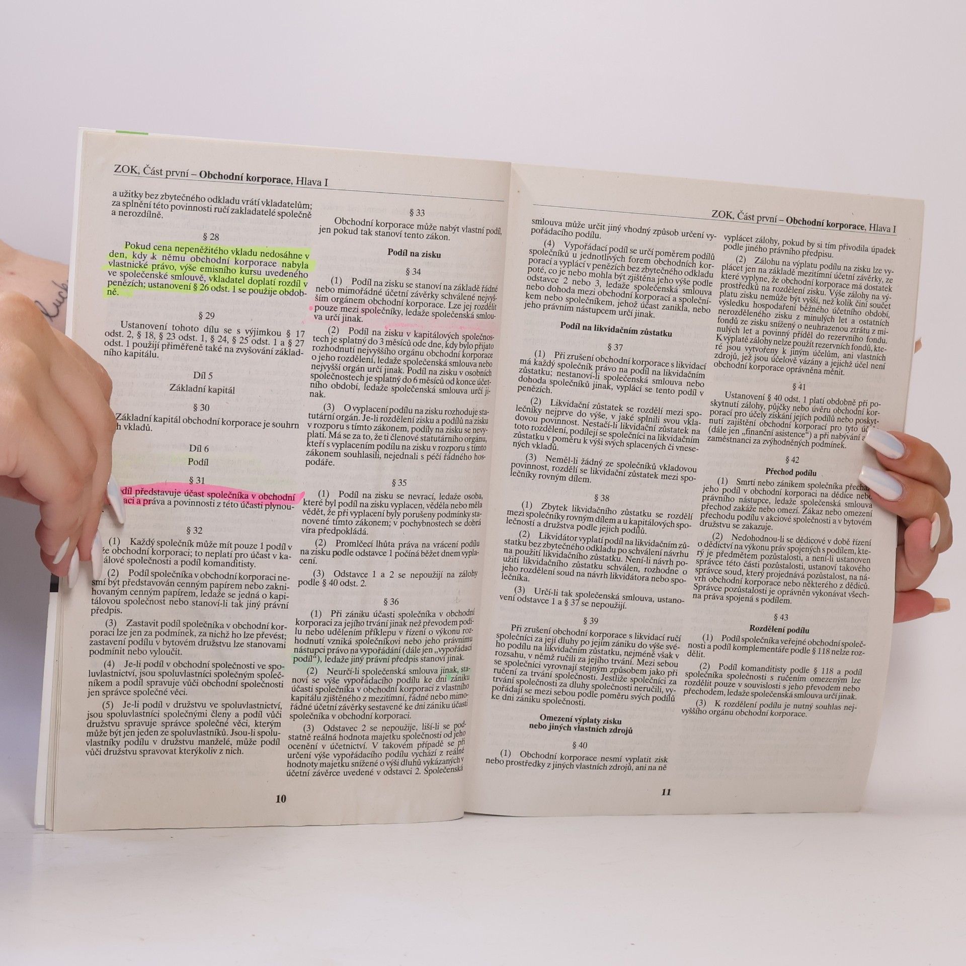 Various authors ÚZ 1381 Obchodní korporace 2020