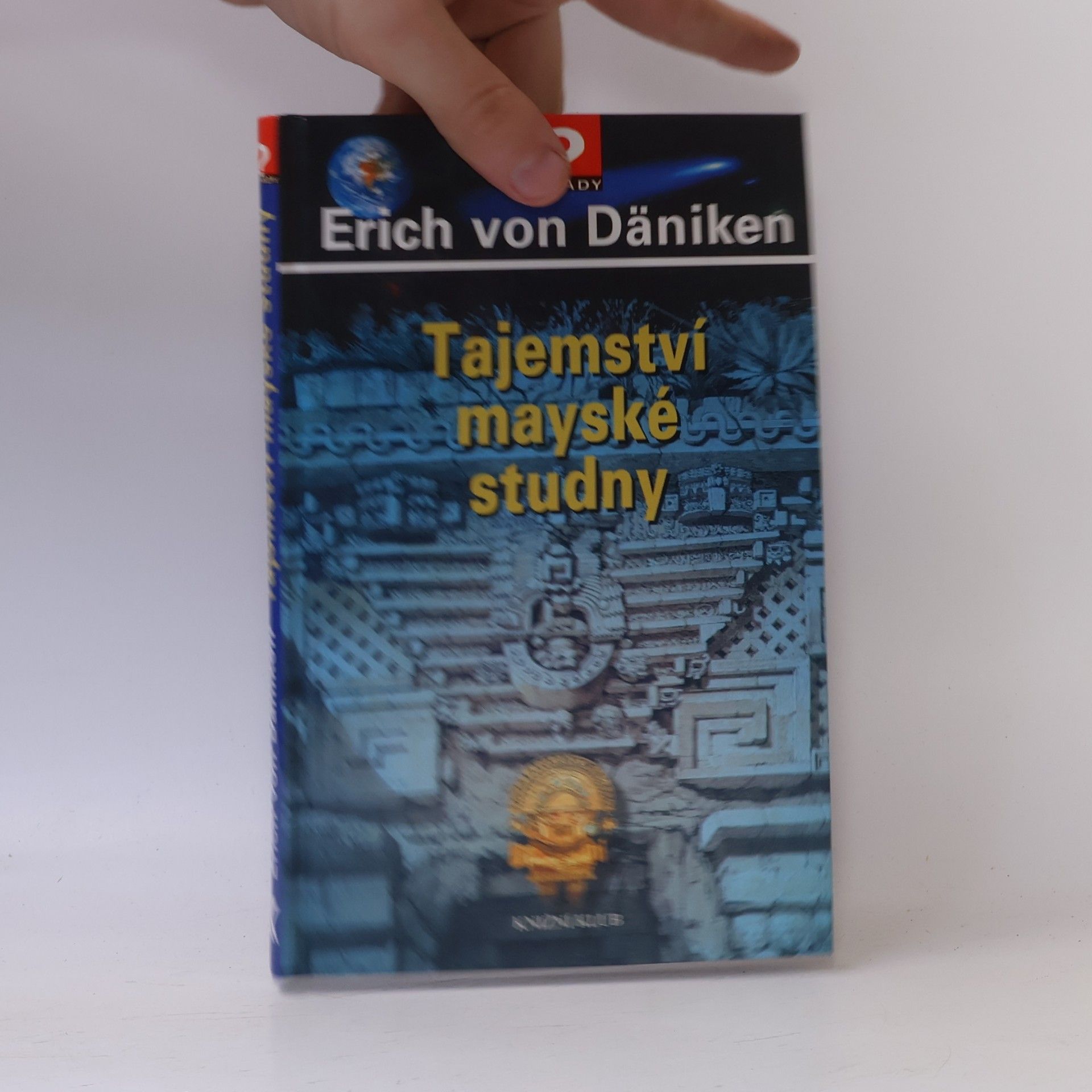 Erich von Däniken Tajemství mayské studny