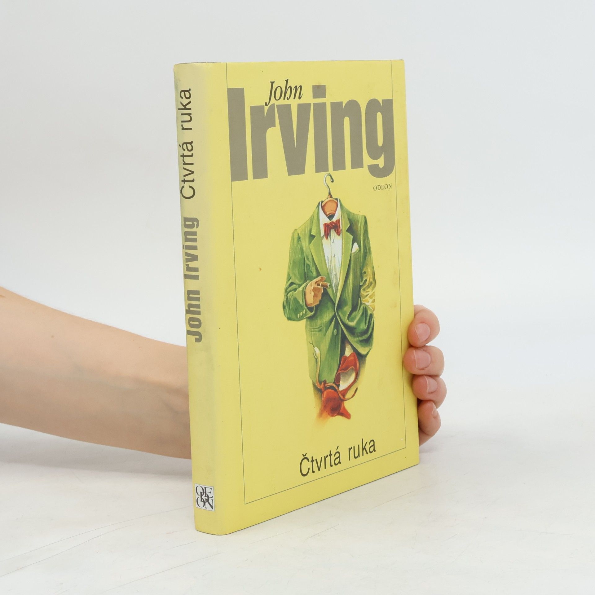 John Irving Čtvrtá ruka
