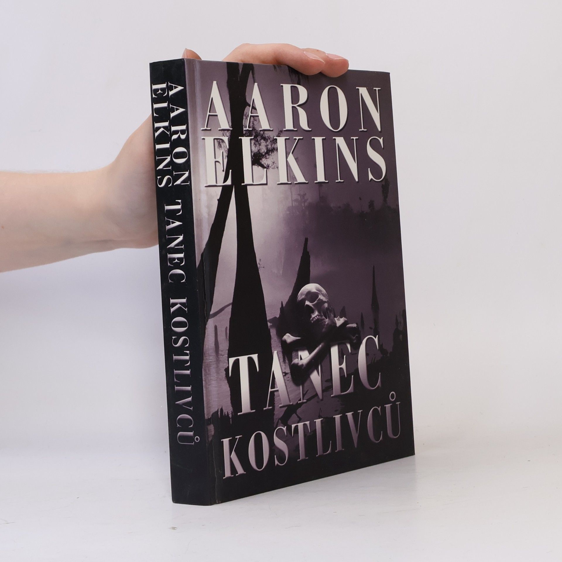 Aaron Elkins Tanec kostlivců