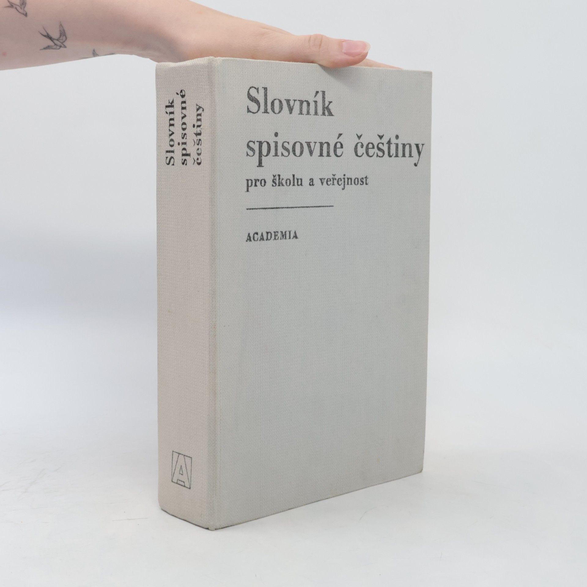 Josef Filipec Slovník spisovné češtiny pro školu a veřejnost