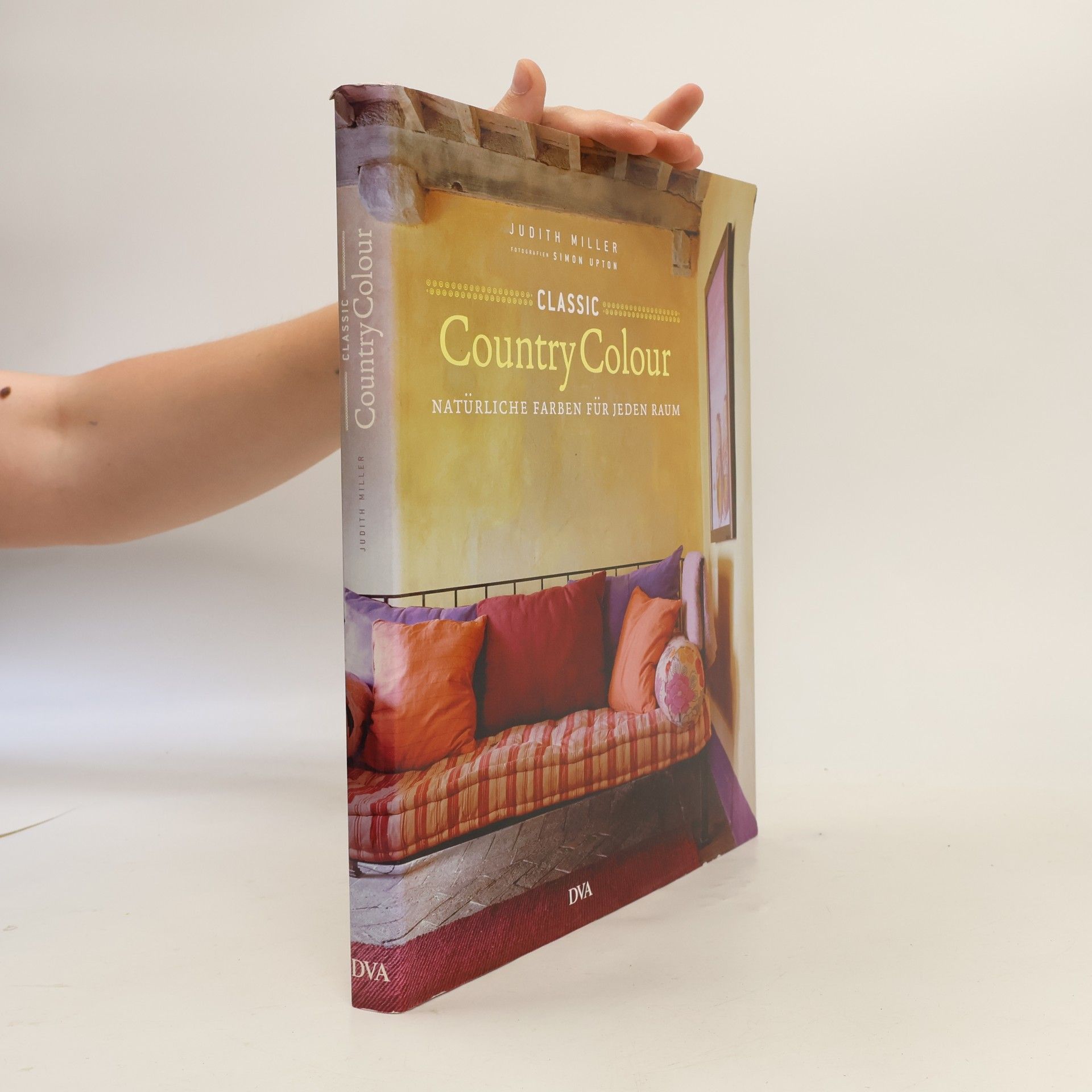 Simon Upton Classic Country Colour