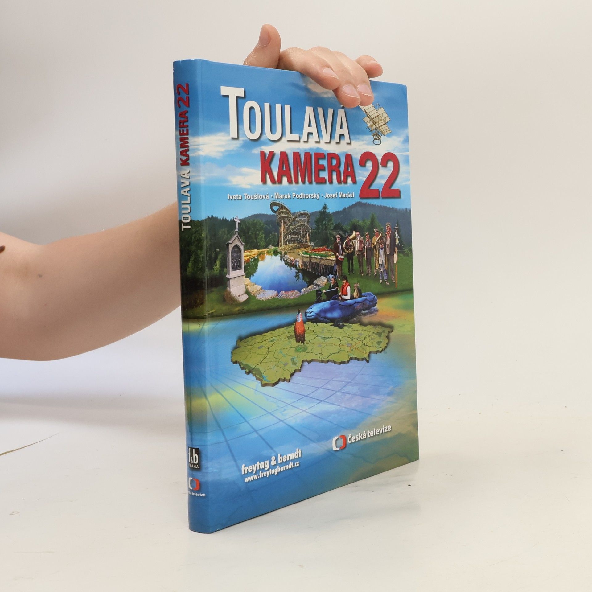 Toulavá kamera 22