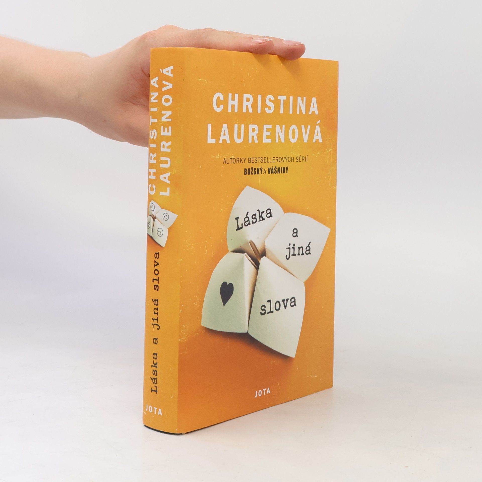 Christina Lauren Láska a jiná slova
