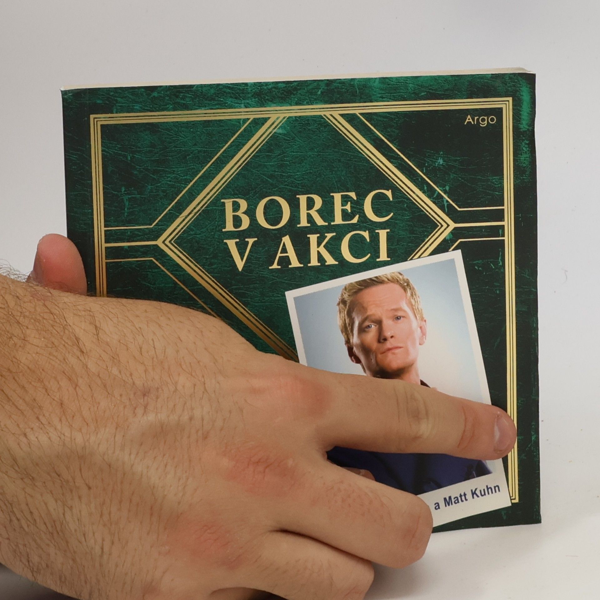 Matt Kuhn Borec v akci