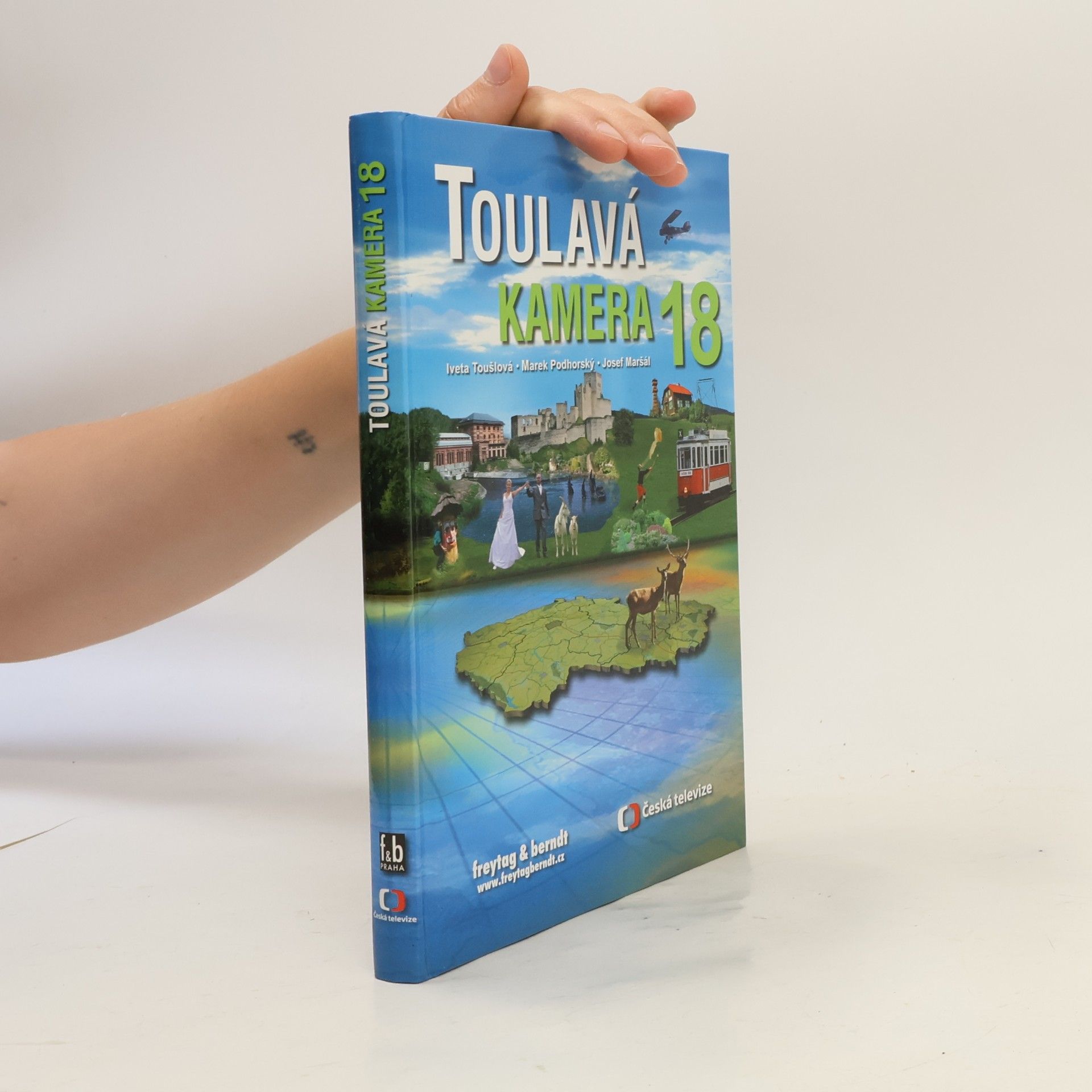 Toulavá kamera 18