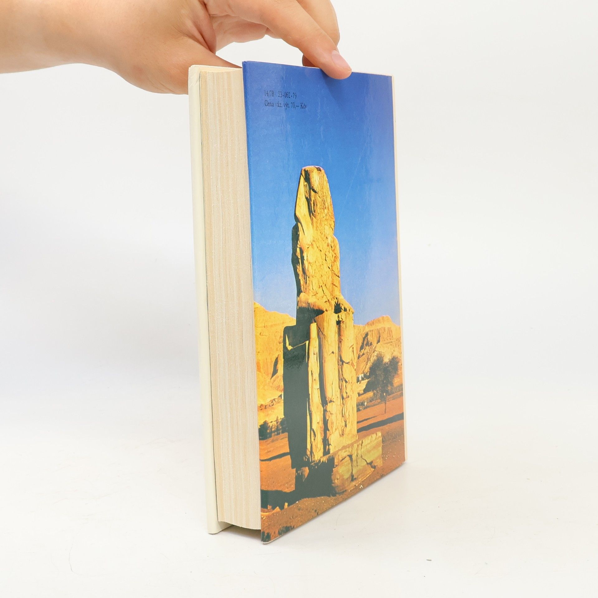 Vojtech Zamarovský Bohové a králové starého Egypta