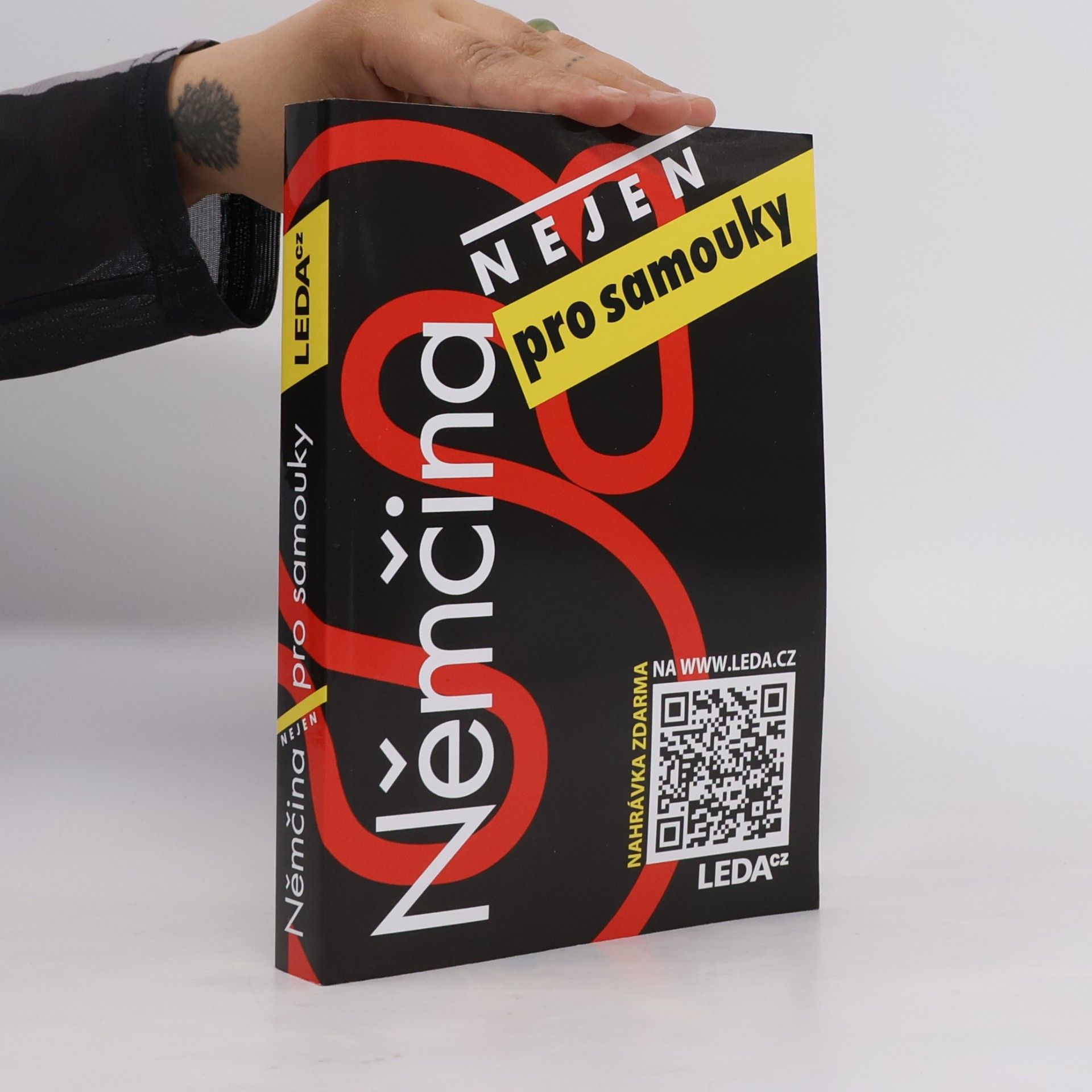 Alena Nekovářová Němčina nejen pro samouky. Učebnice
