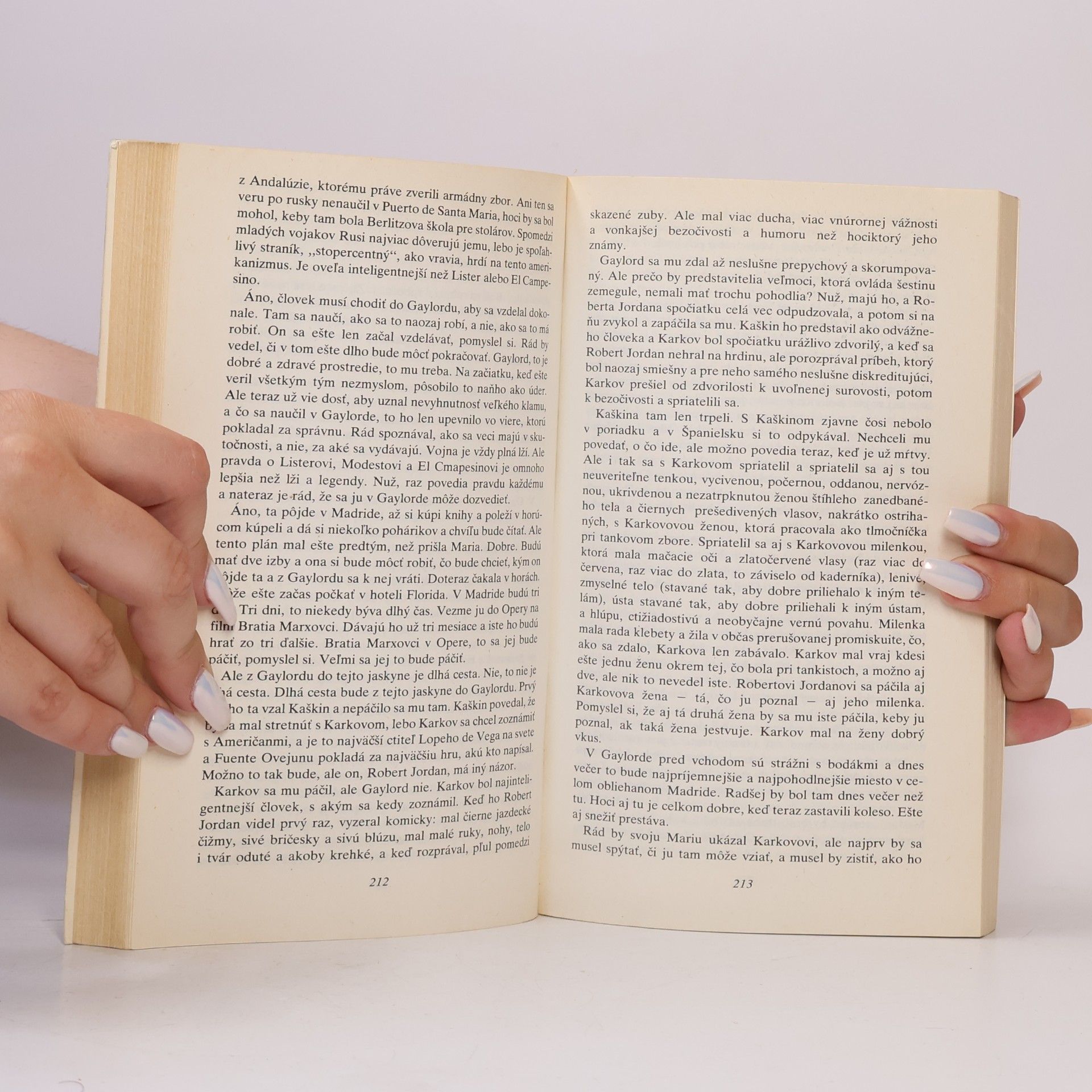 Ernest Hemingway Komu zvonia do hrobu