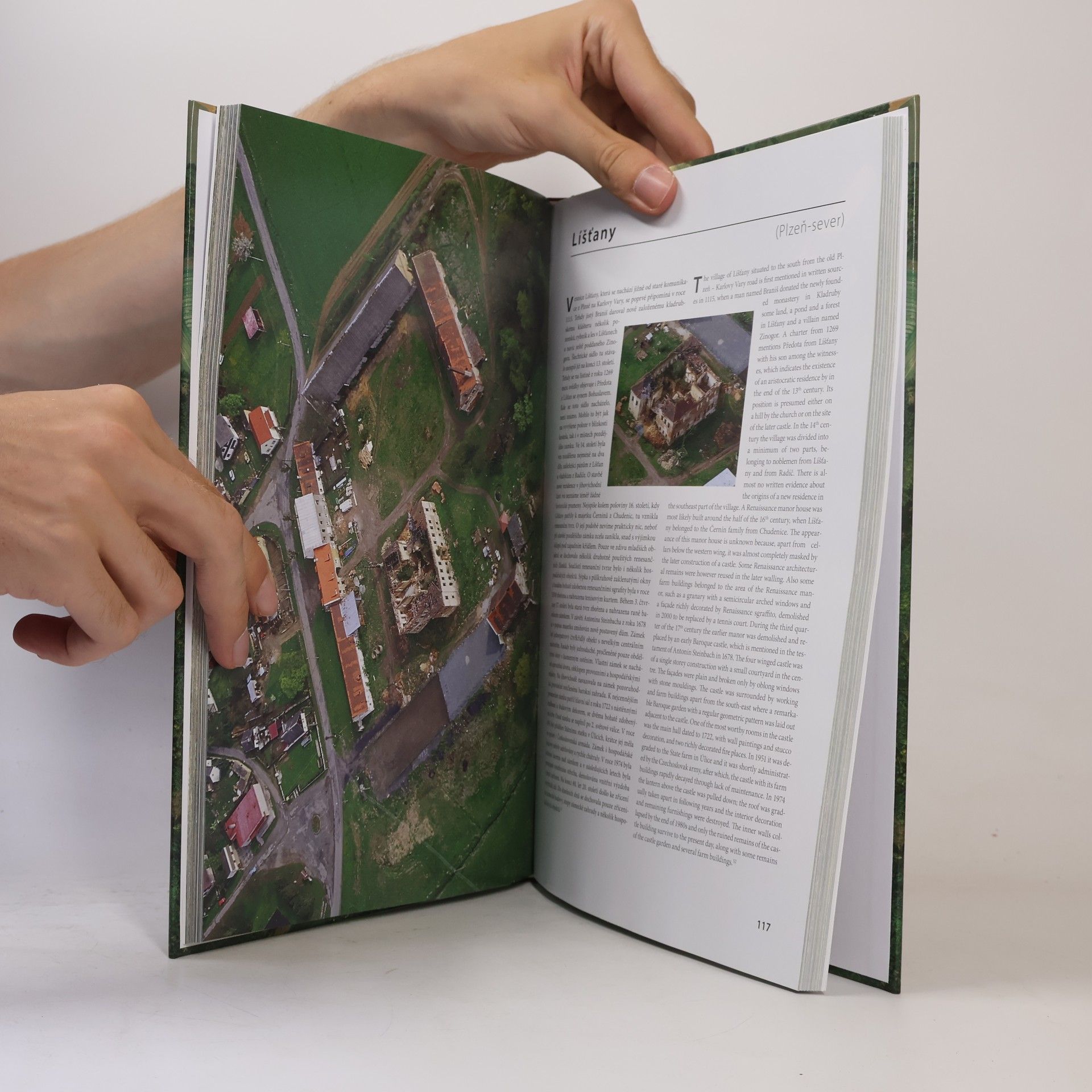 Martin Čechura Letecká archeologie v západních Čechách / Aerial Archeology in West Bohemia