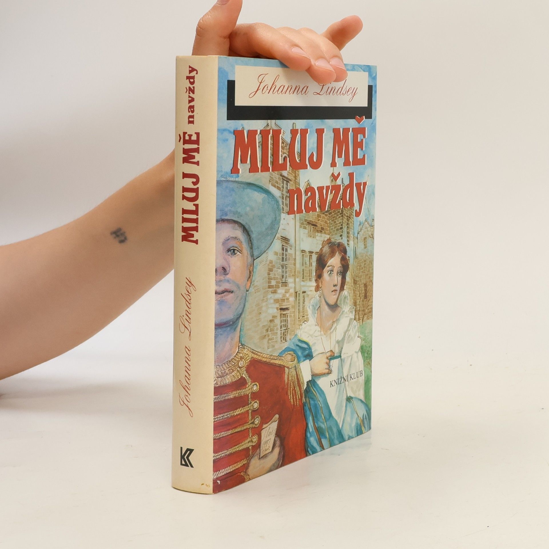 Johanna Lindsey Miluj mě navždy