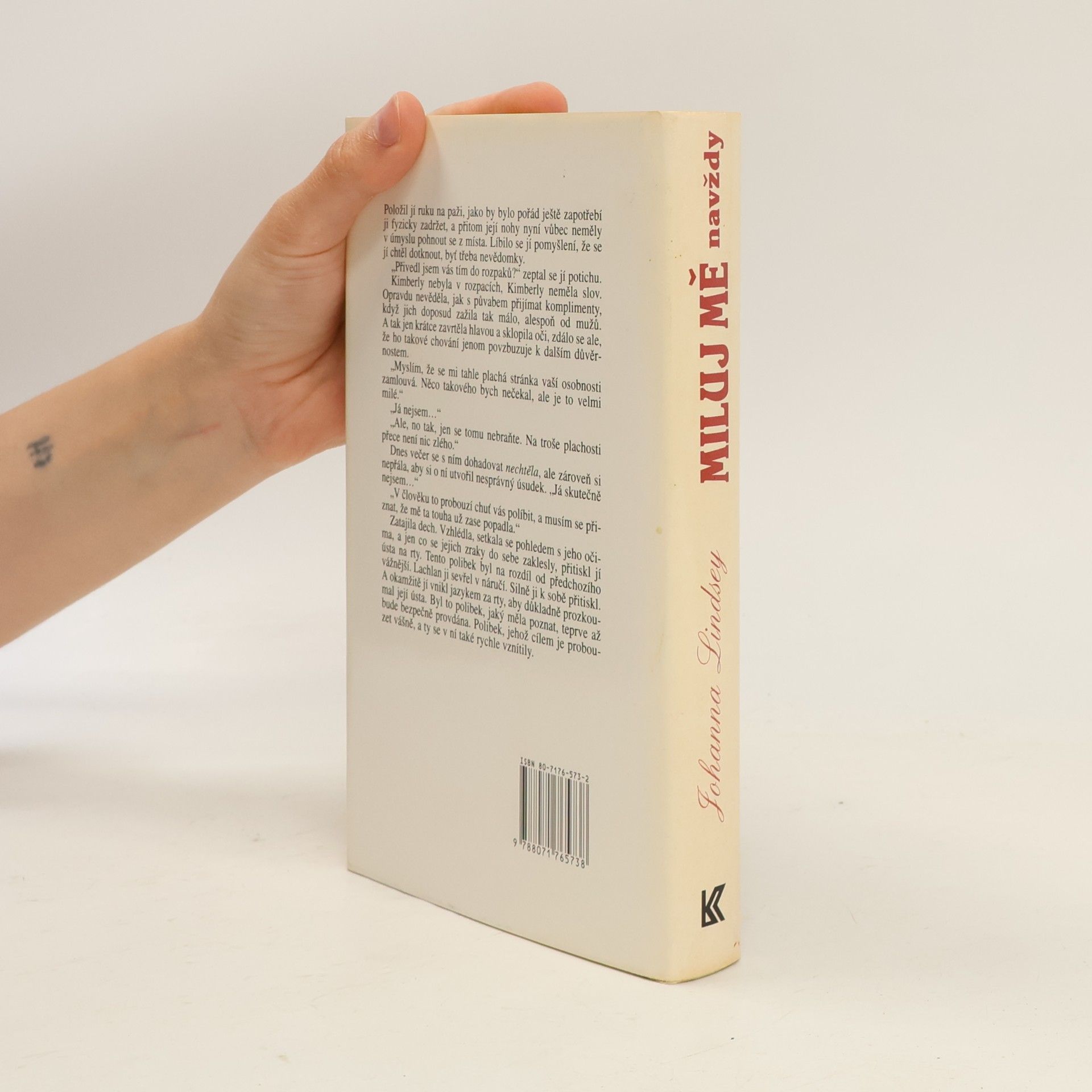 Johanna Lindsey Miluj mě navždy