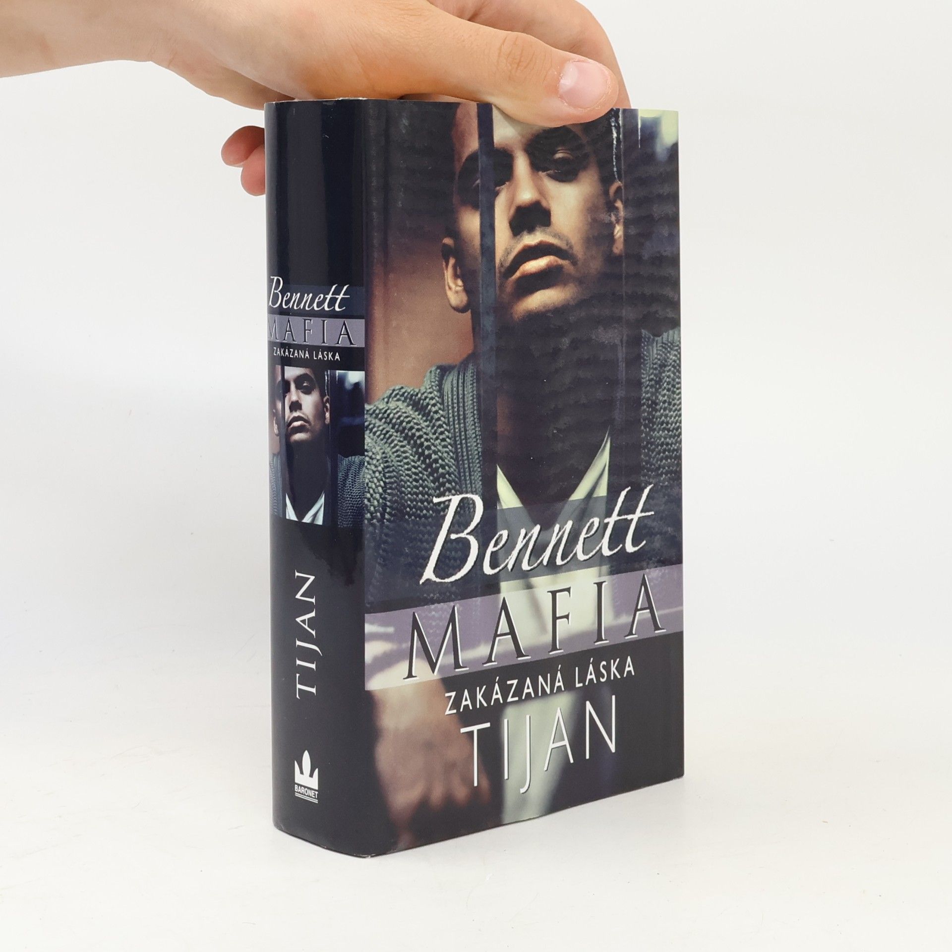 Tijan Bennett mafia : zakázaná láska